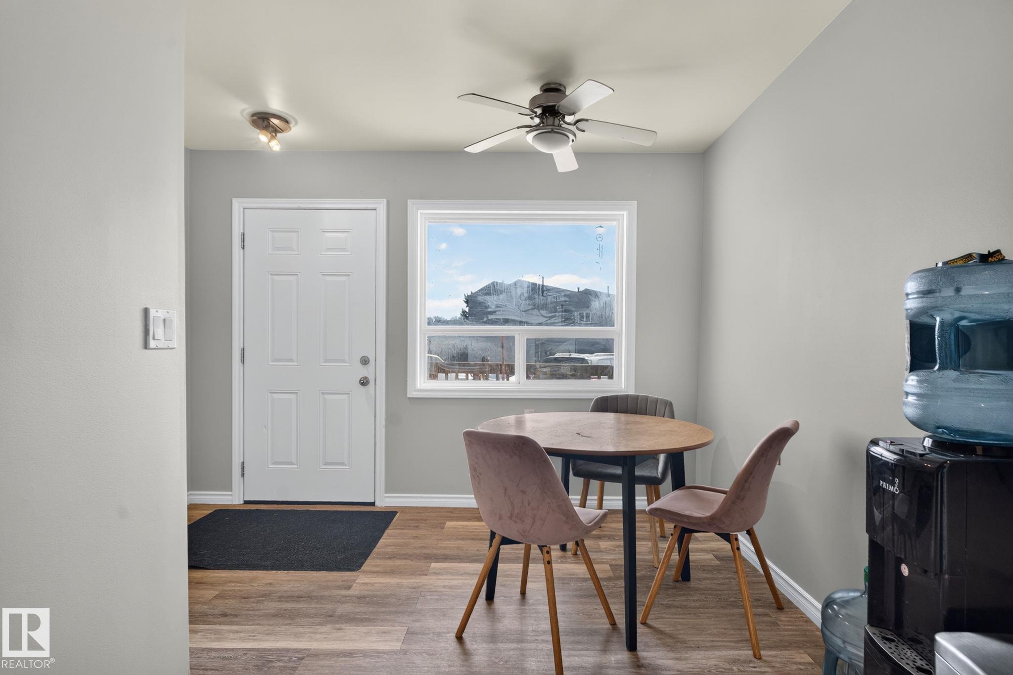 Photo 19 at 17775 95 Street NW, Lago Lindo, Edmonton