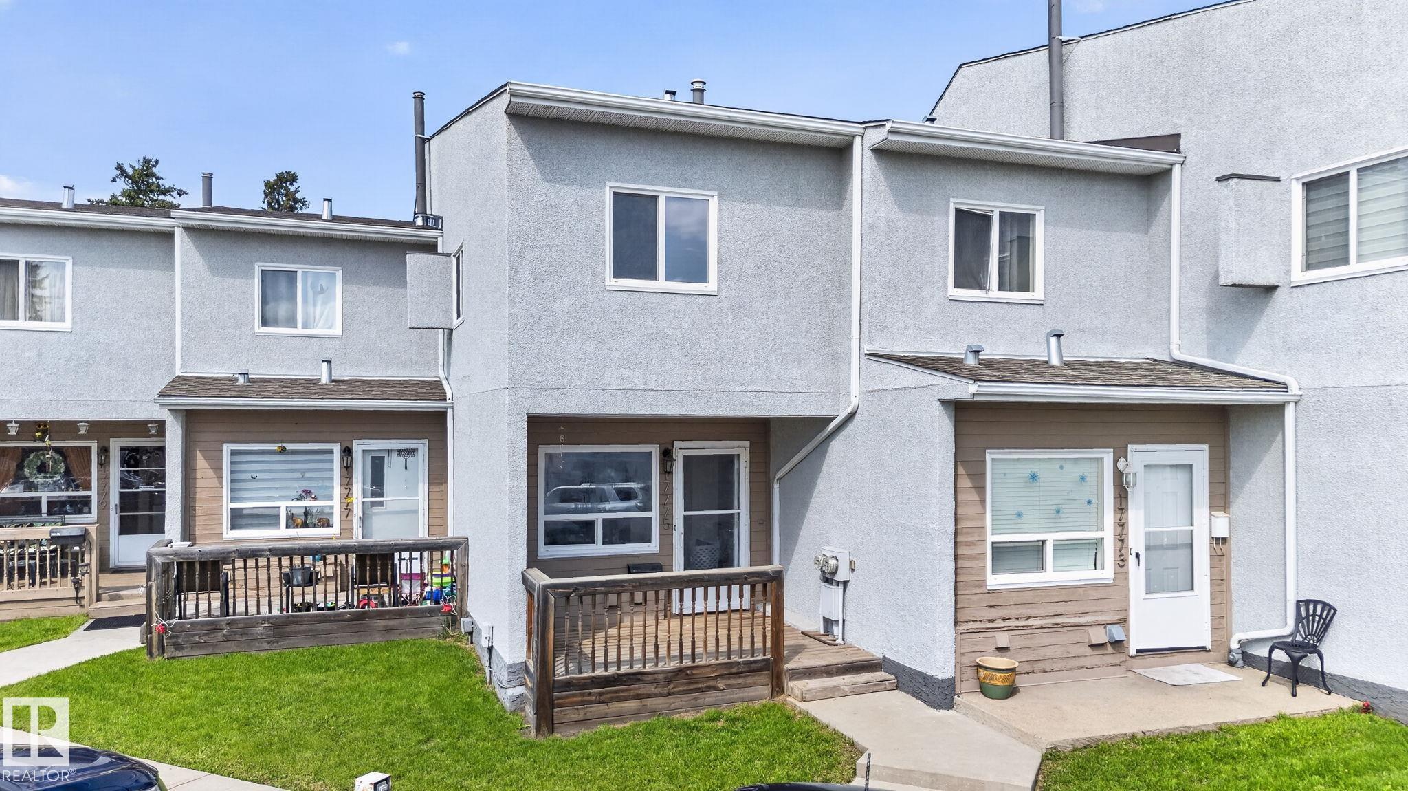 Photo 38 at 17775 95 Street NW, Lago Lindo, Edmonton