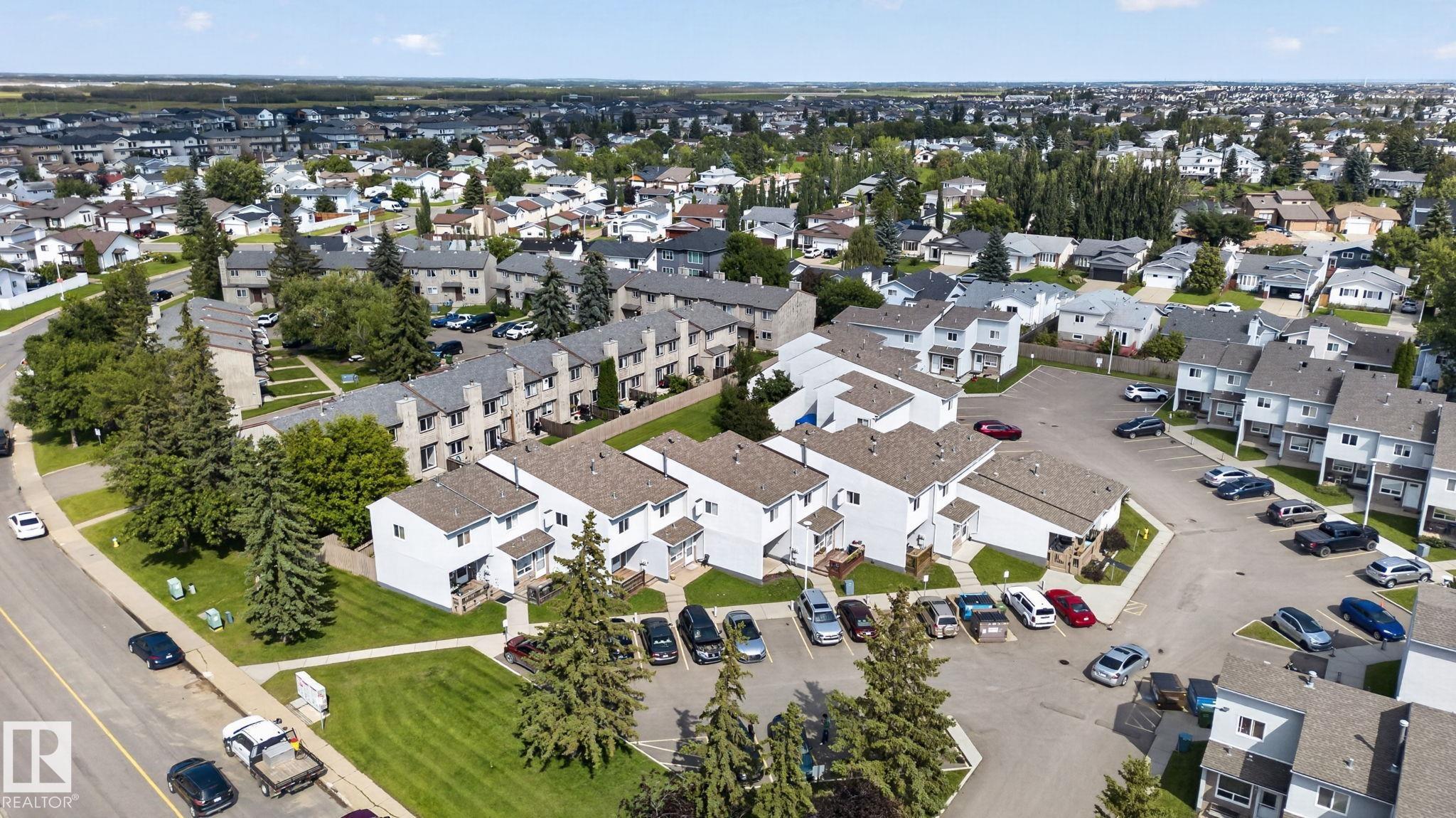 Photo 40 at 17775 95 Street NW, Lago Lindo, Edmonton