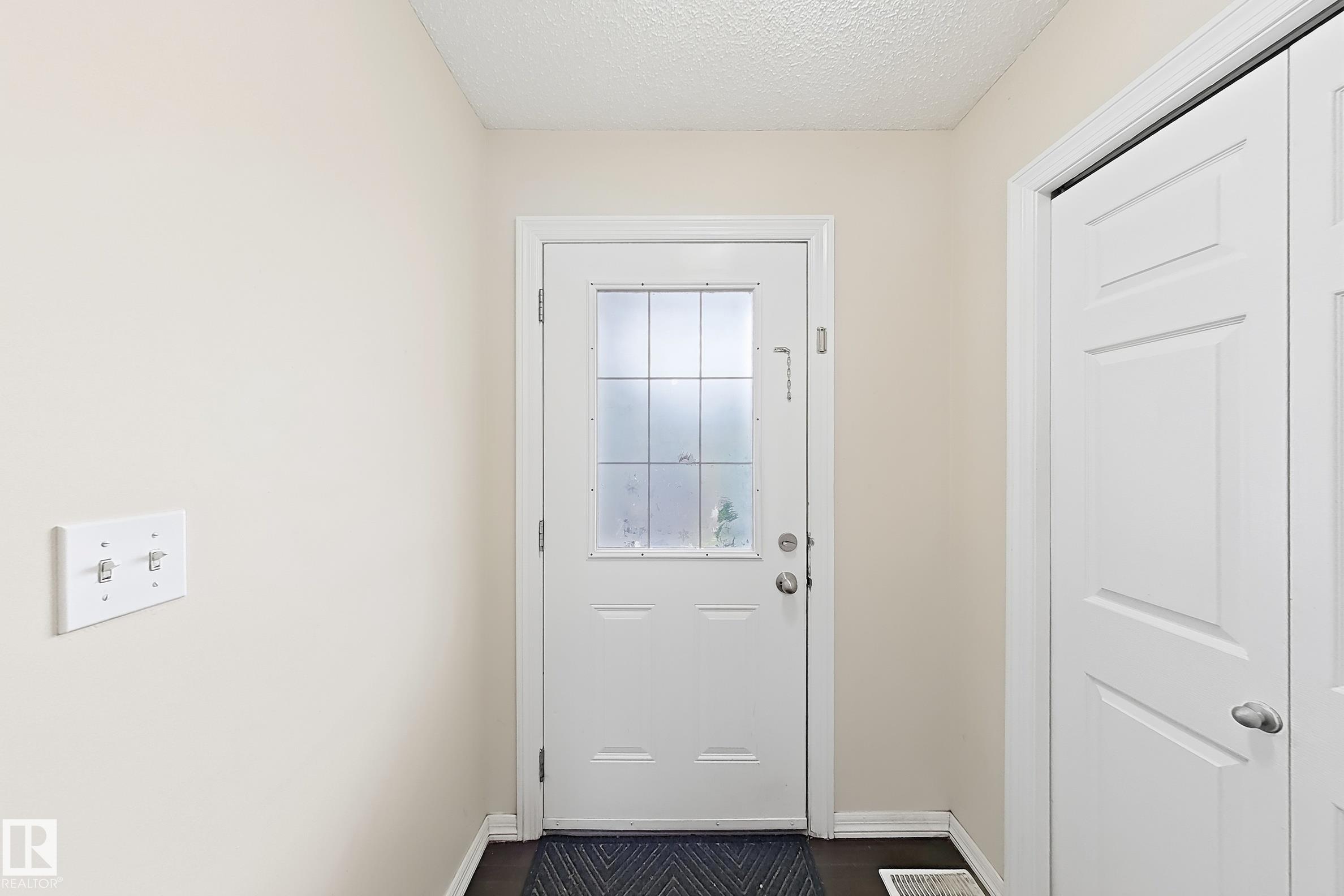 2829 18a Avenue NW, Laurel, Edmonton