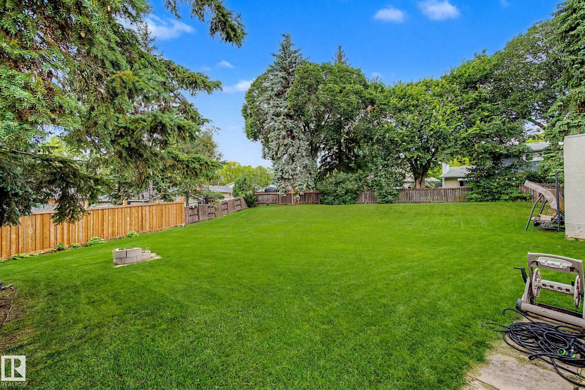 Photo 24 at 23 Montcalm Crescent, Mission, St. Albert