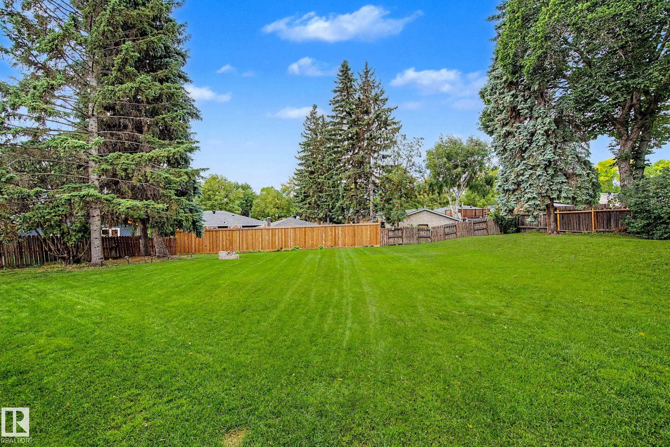 Photo 25 at 23 Montcalm Crescent, Mission, St. Albert