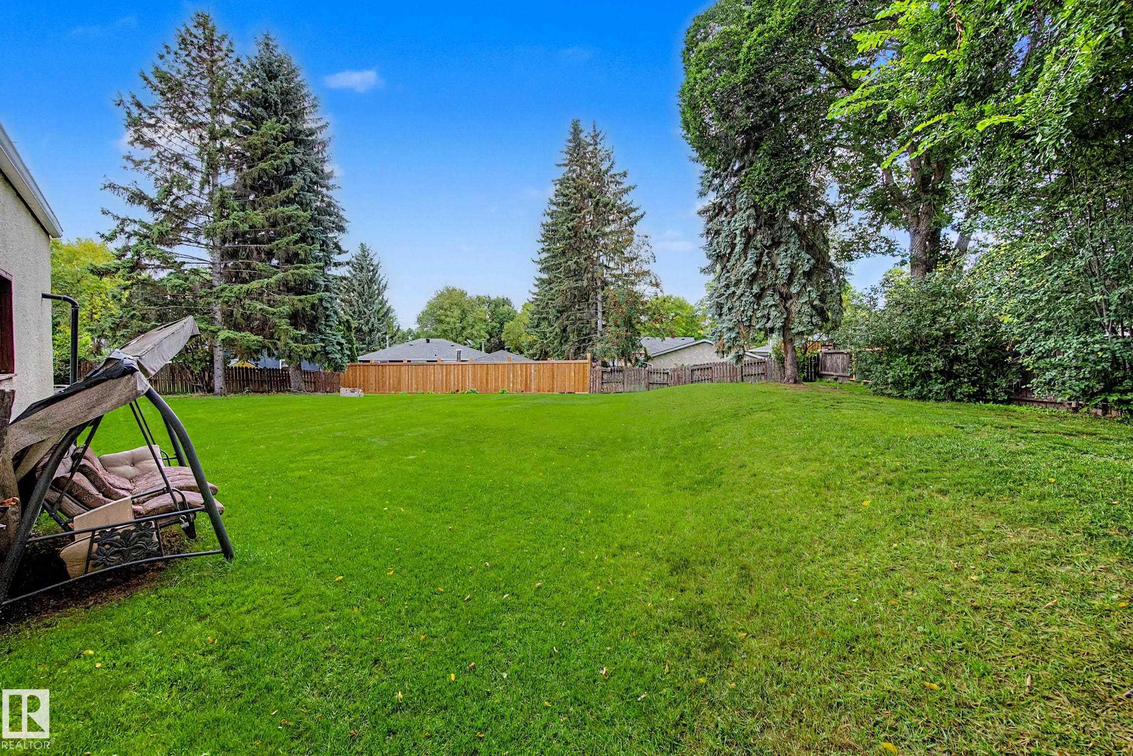 Photo 26 at 23 Montcalm Crescent, Mission, St. Albert
