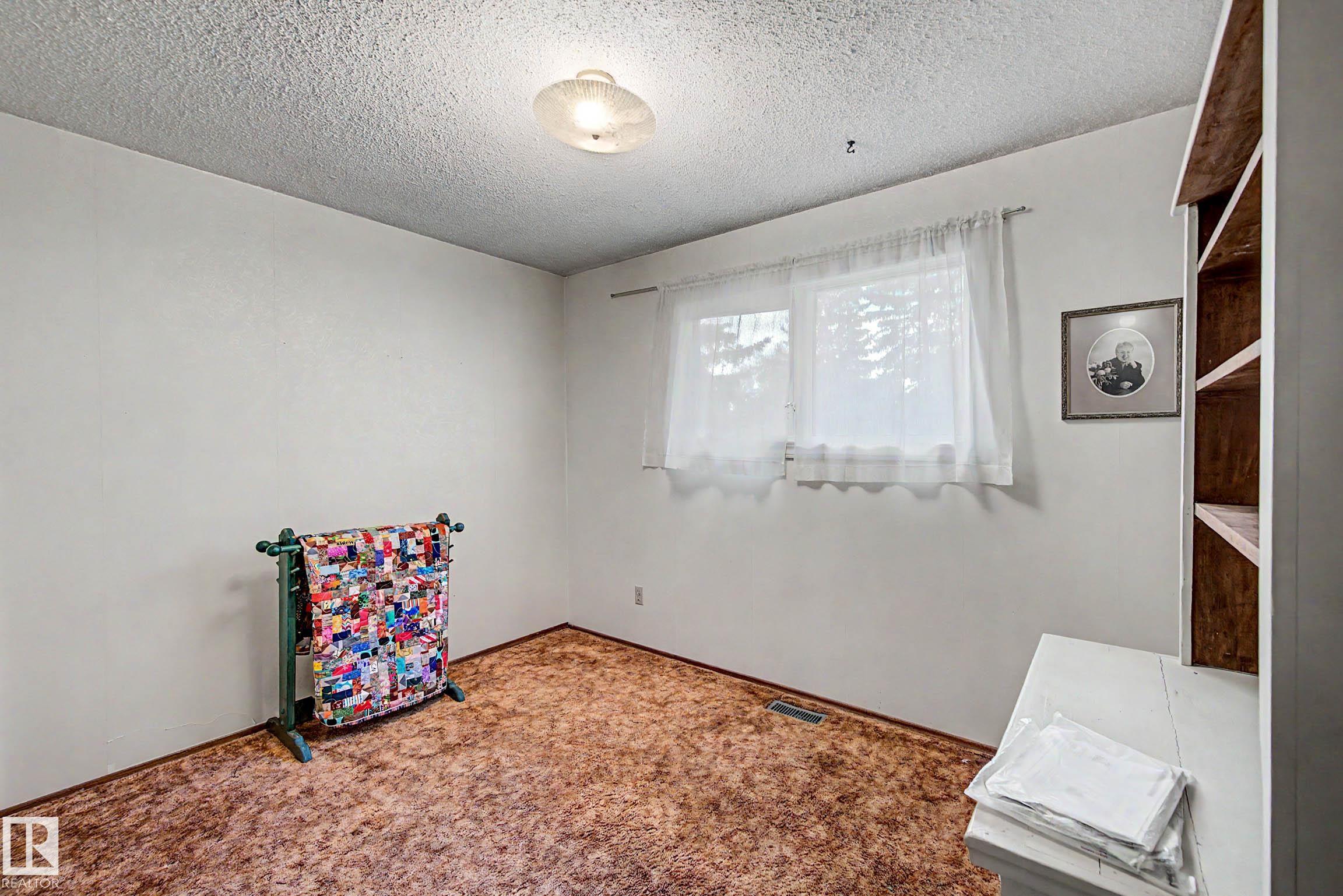Photo 29 at 23 Montcalm Crescent, Mission, St. Albert