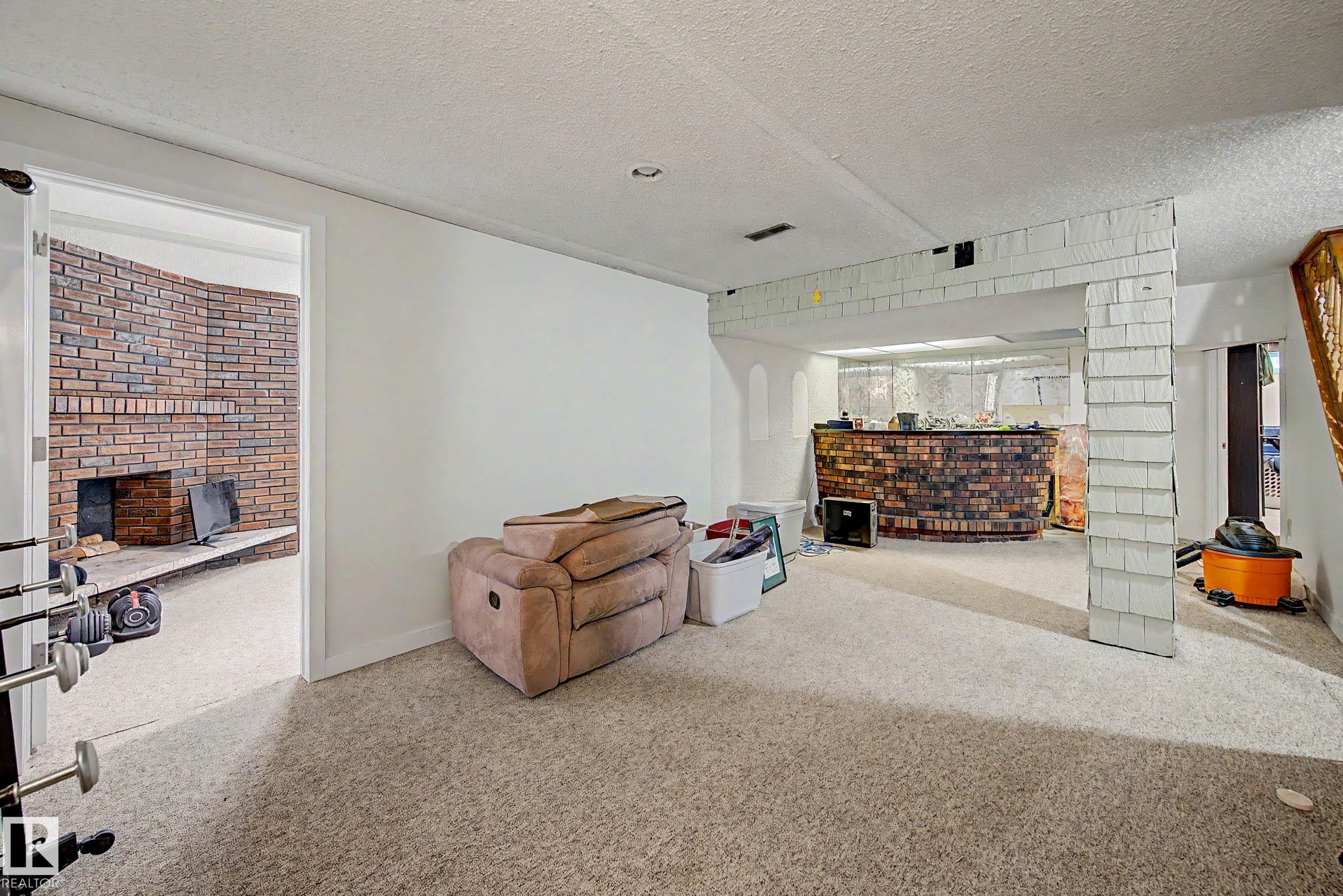 Photo 41 at 23 Montcalm Crescent, Mission, St. Albert