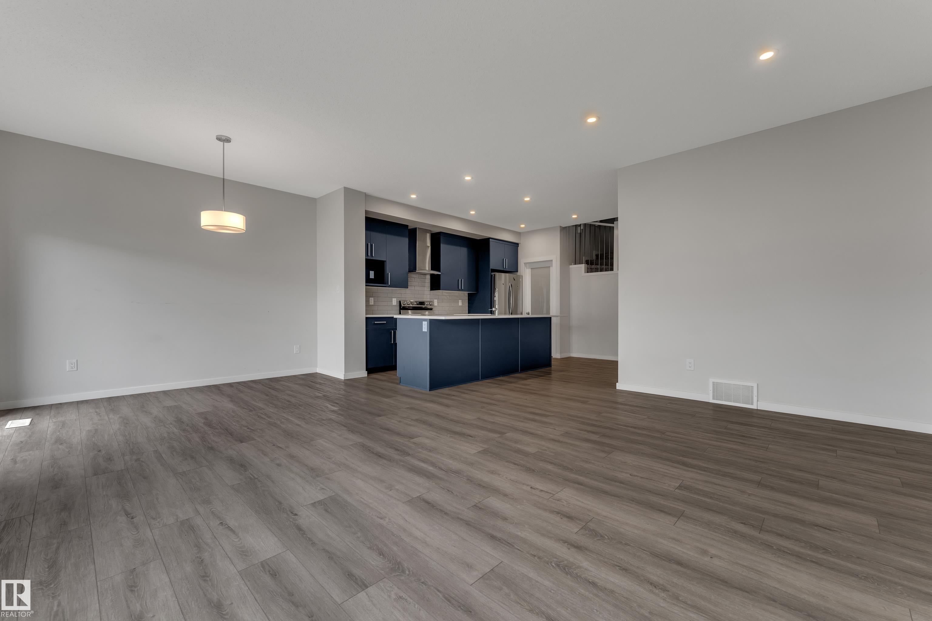 Photo 11 at 9450 Pear Crescent SW, The Orchards At Ellerslie, Edmonton