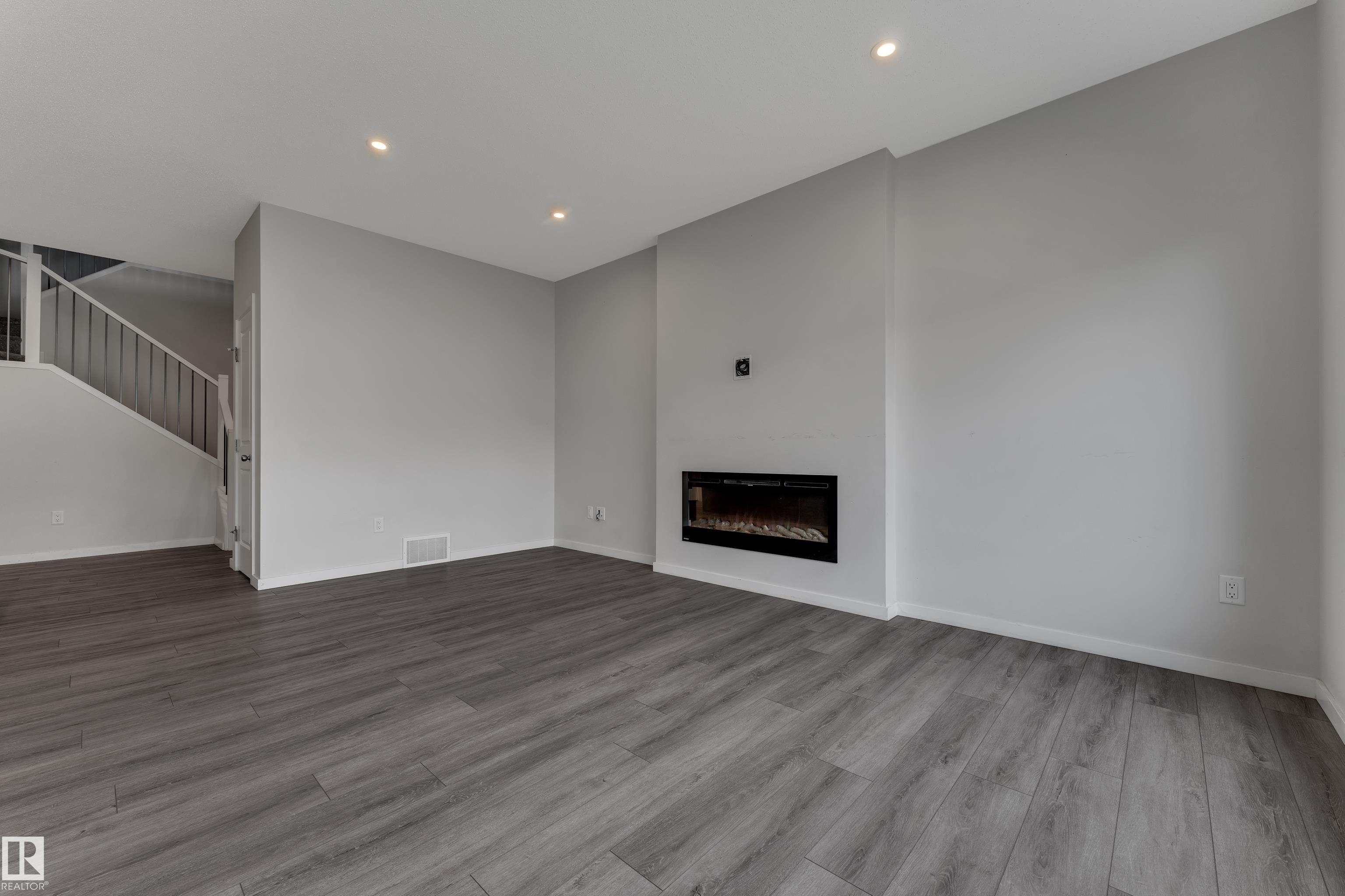 Photo 15 at 9450 Pear Crescent SW, The Orchards At Ellerslie, Edmonton