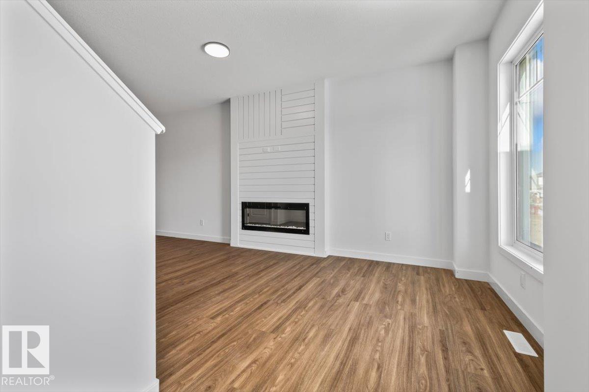 22 Juniper Wynd, Westpark, Fort Saskatchewan