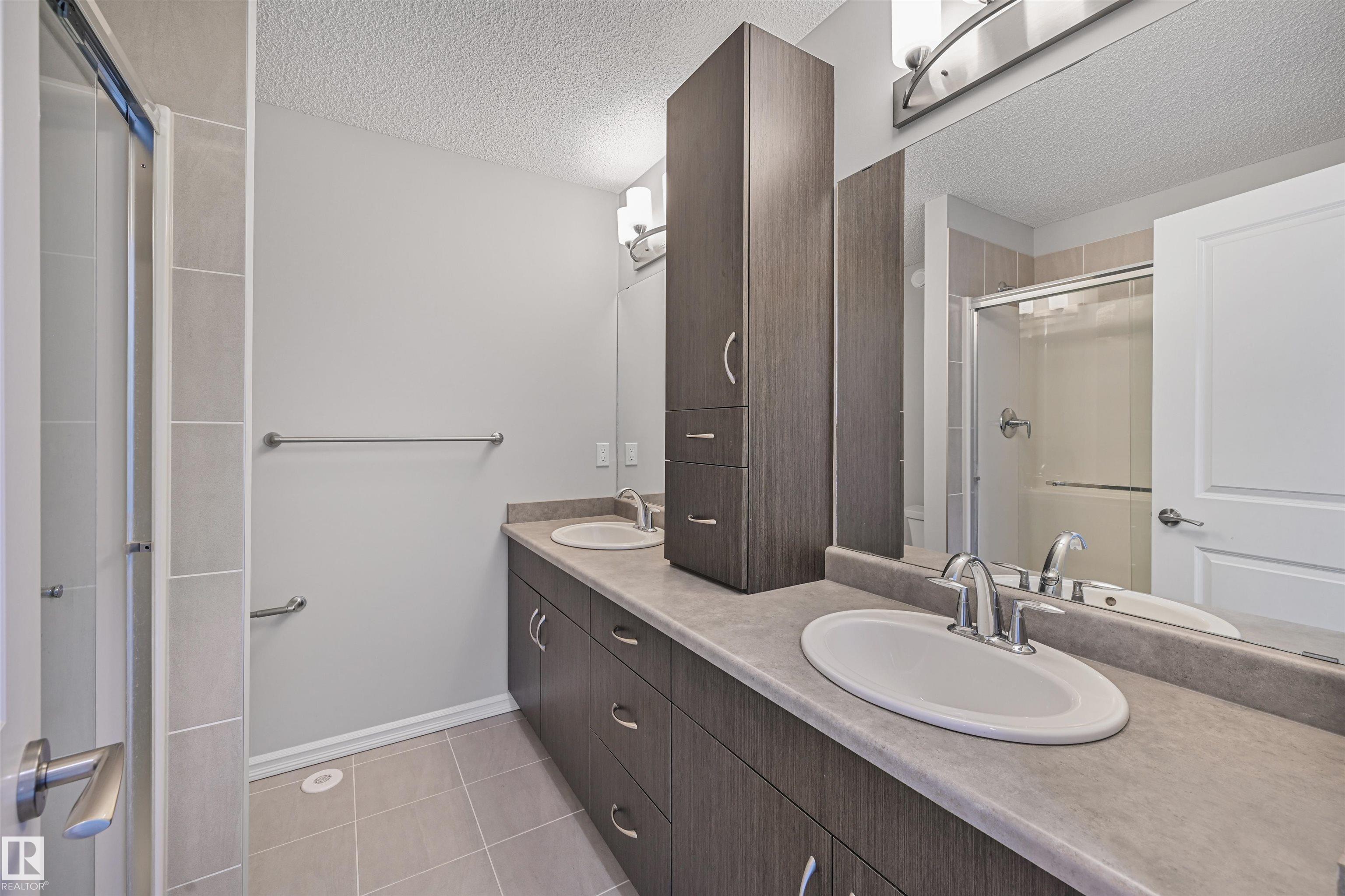 Photo 21 at 34 - 2215 24 Street NW, Laurel, Edmonton