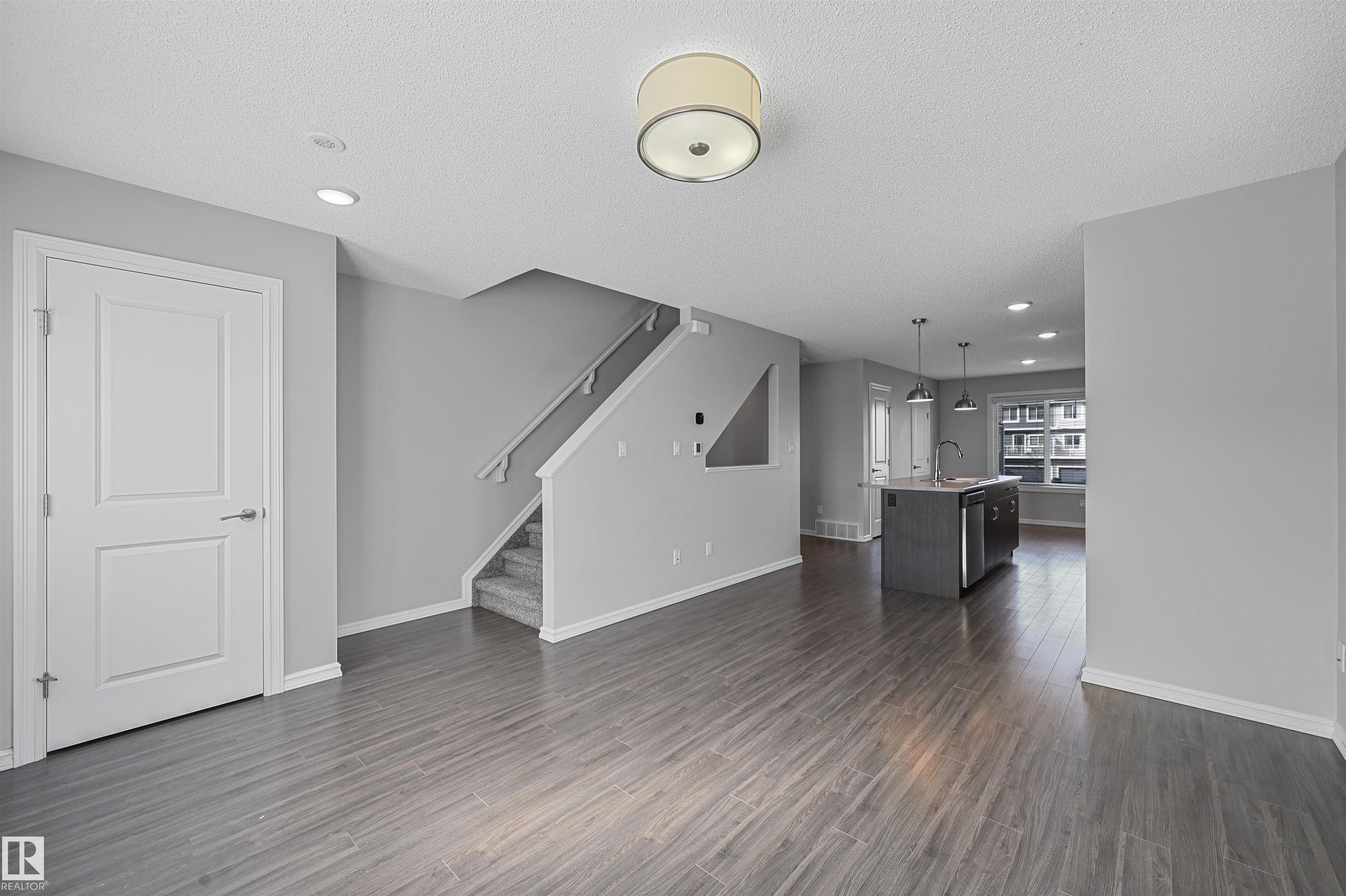 Photo 9 at 34 - 2215 24 Street NW, Laurel, Edmonton