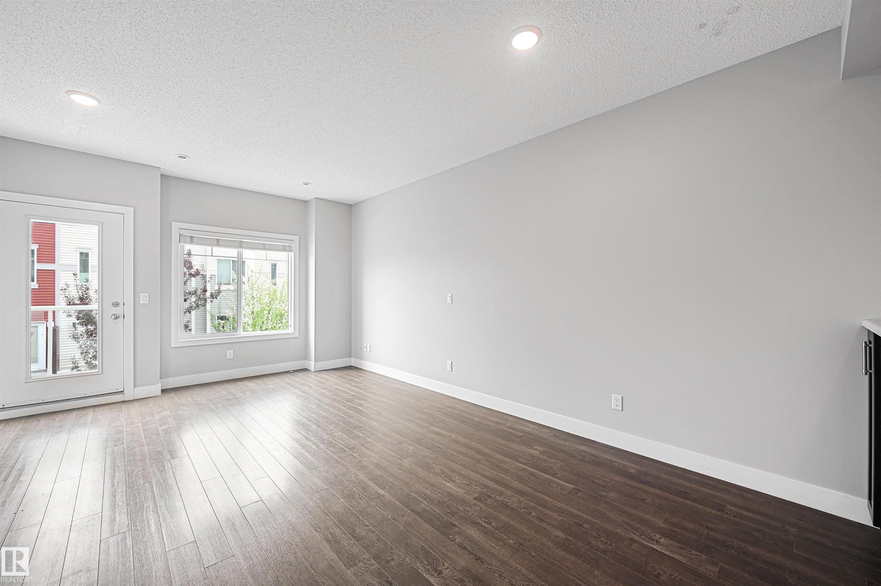 Photo 14 at 30 - 804 Welsh Drive SW, Walker, Edmonton