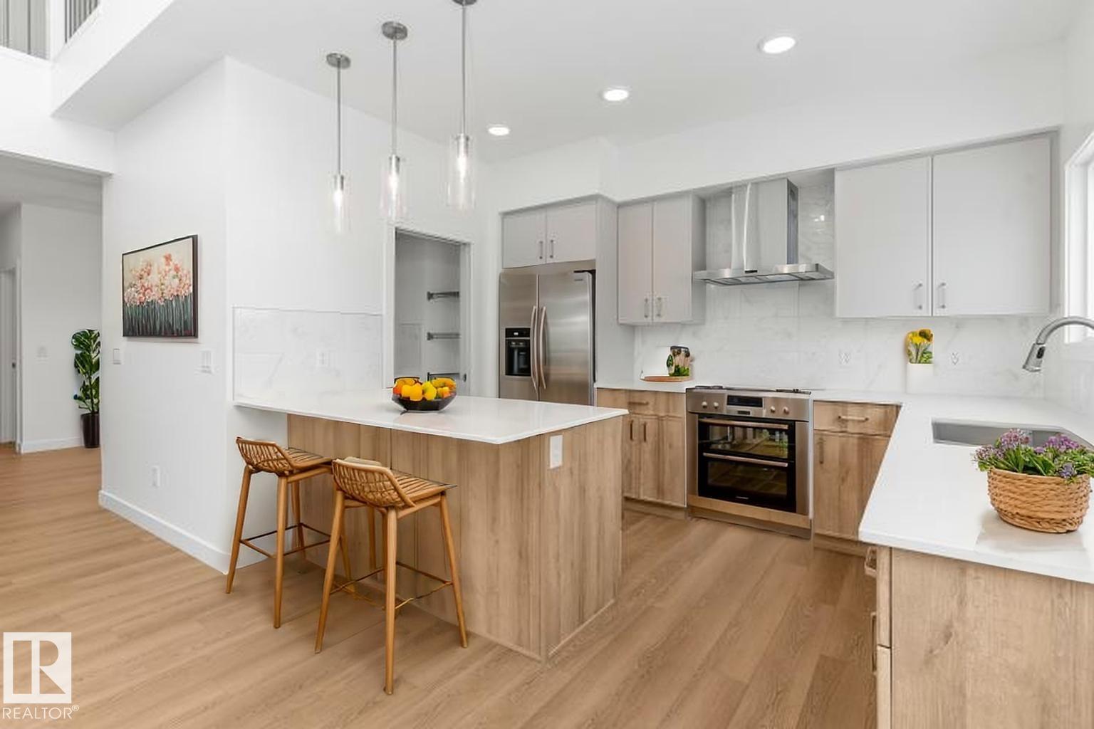 Photo 5 at 2209 194a Street NW, River's Edge, Edmonton