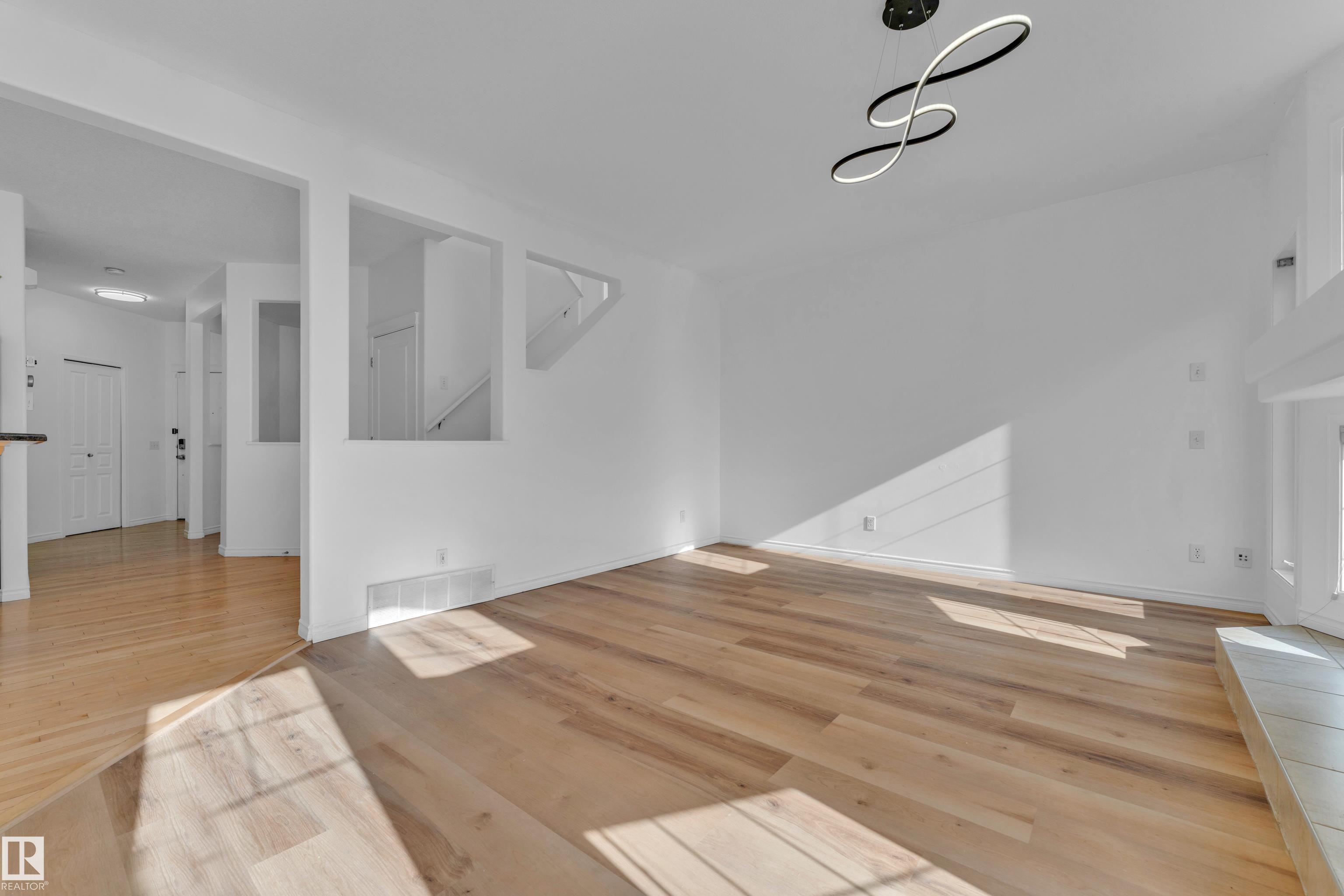 Photo 17 at 5528 209st NW, The Hamptons, Edmonton