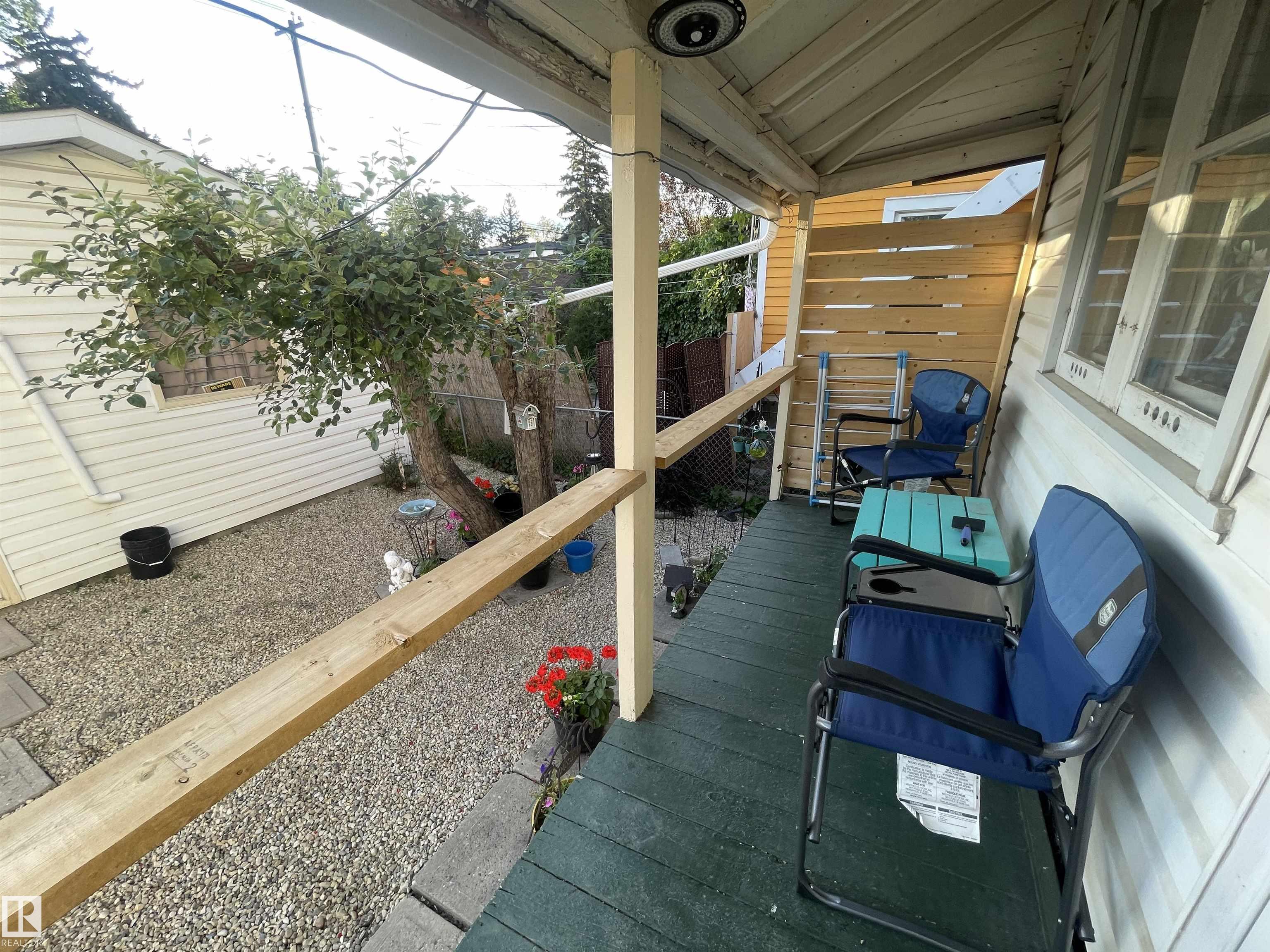 Photo 27 at 11230 96 Street NW, Alberta Avenue, Edmonton