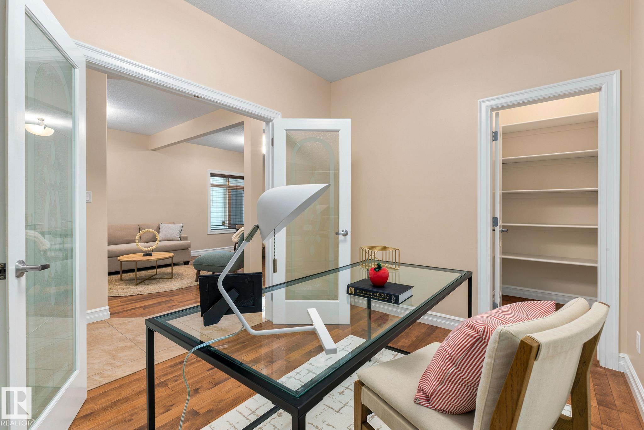 Photo 14 at 10143 123 Street NW, Wîhkwêntôwin, Edmonton