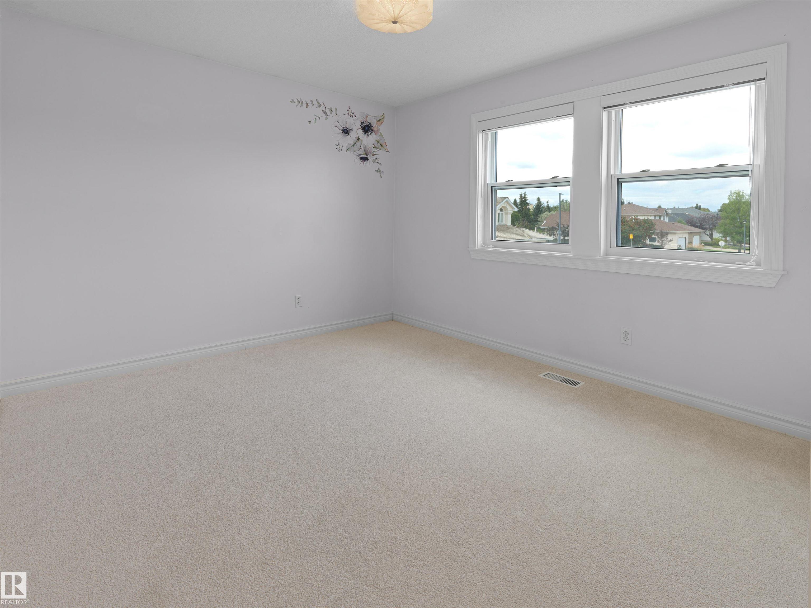 Photo 22 at 915 Picard Drive NW, Potter Greens, Edmonton