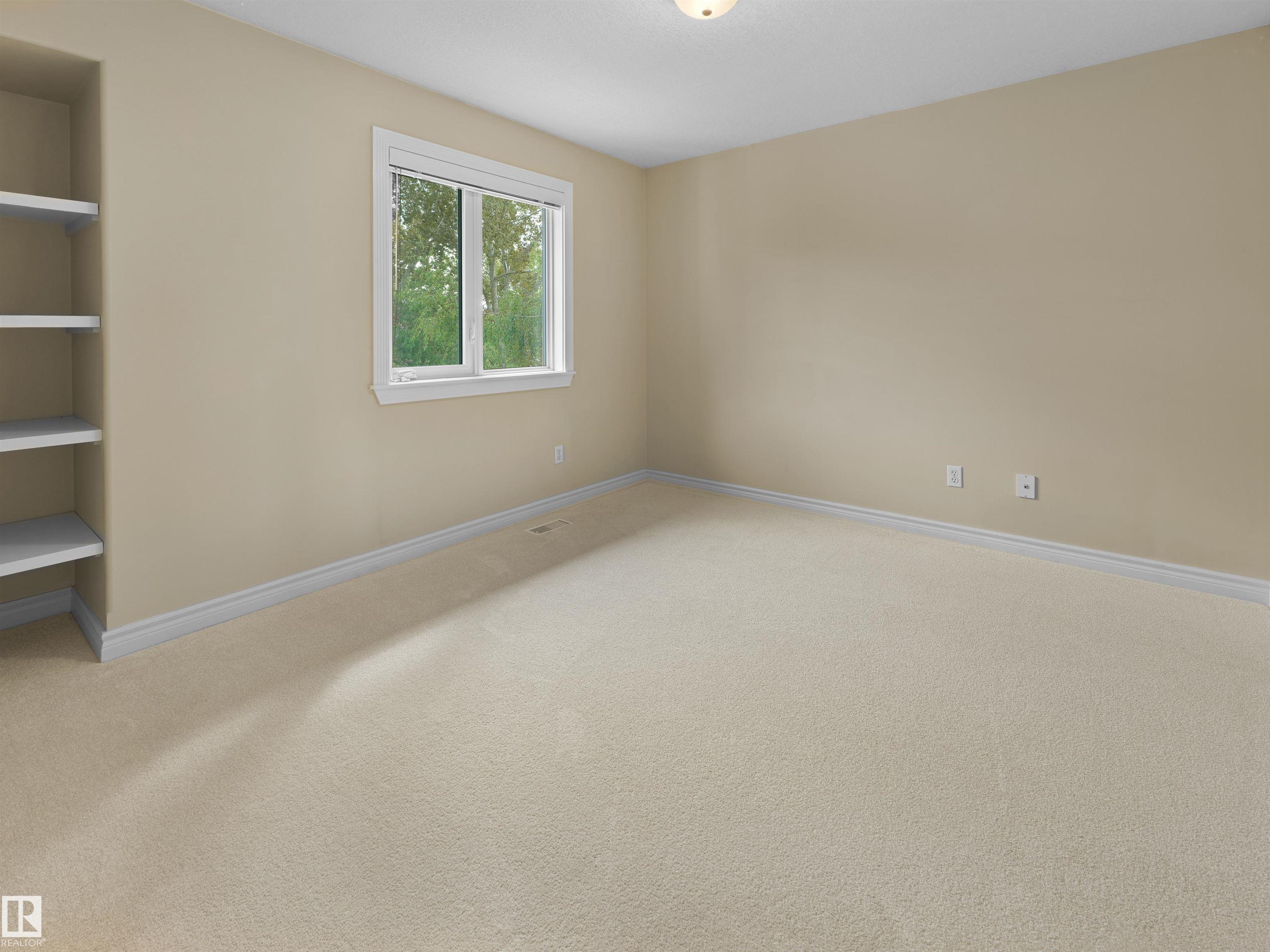 Photo 23 at 915 Picard Drive NW, Potter Greens, Edmonton