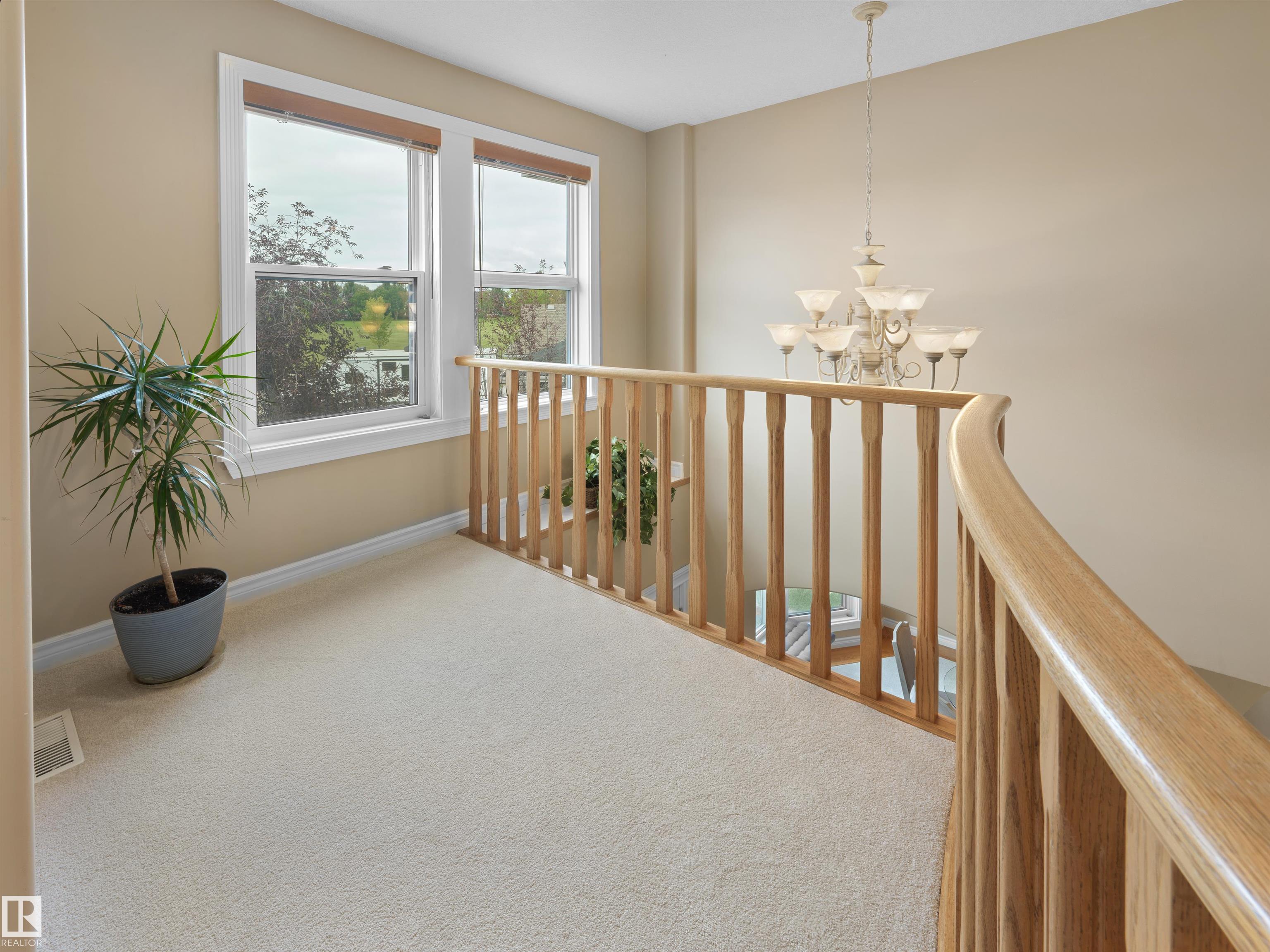 Photo 25 at 915 Picard Drive NW, Potter Greens, Edmonton