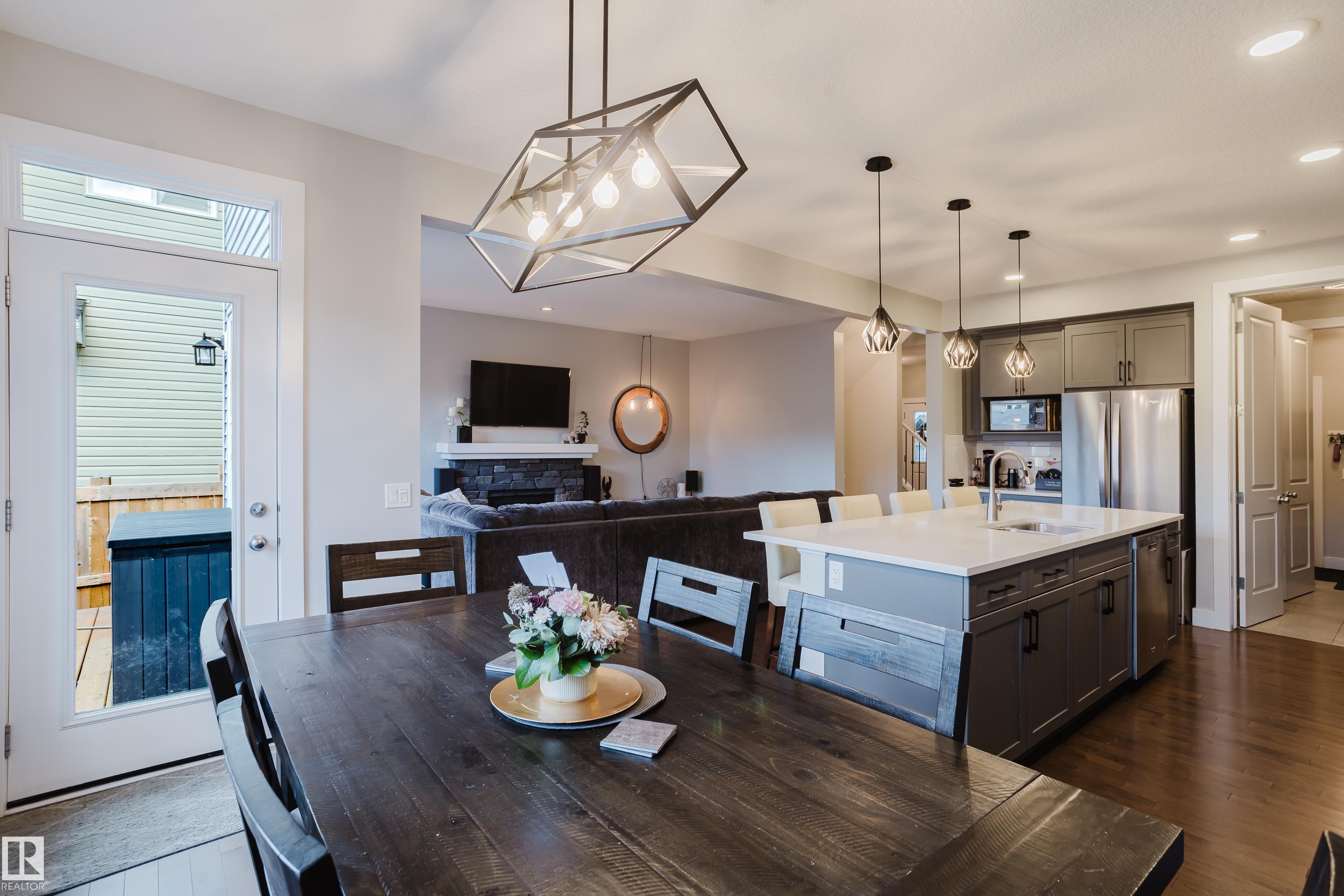 Photo 15 at 15820 15 Avenue SW, Glenridding Heights, Edmonton