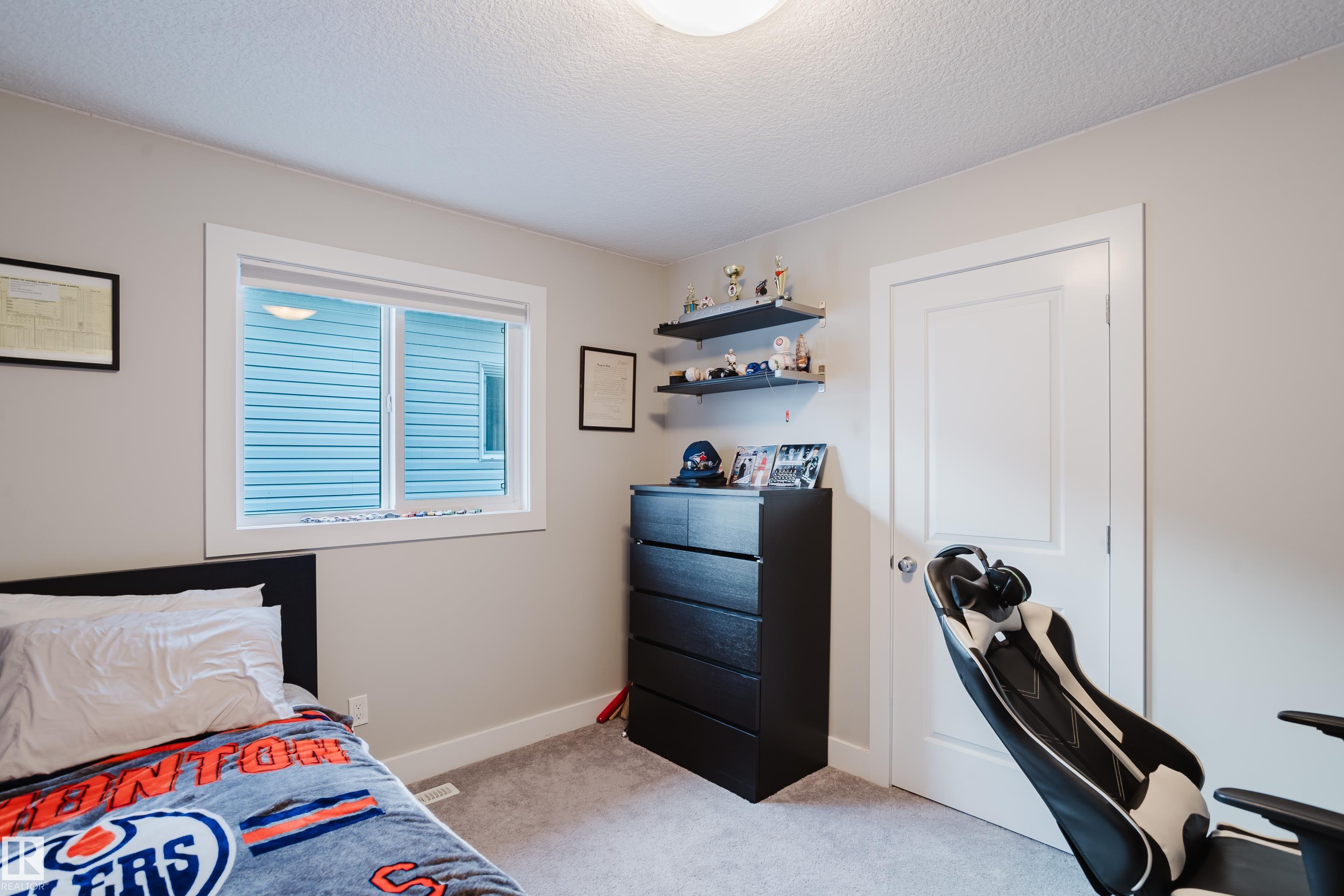 Photo 36 at 15820 15 Avenue SW, Glenridding Heights, Edmonton