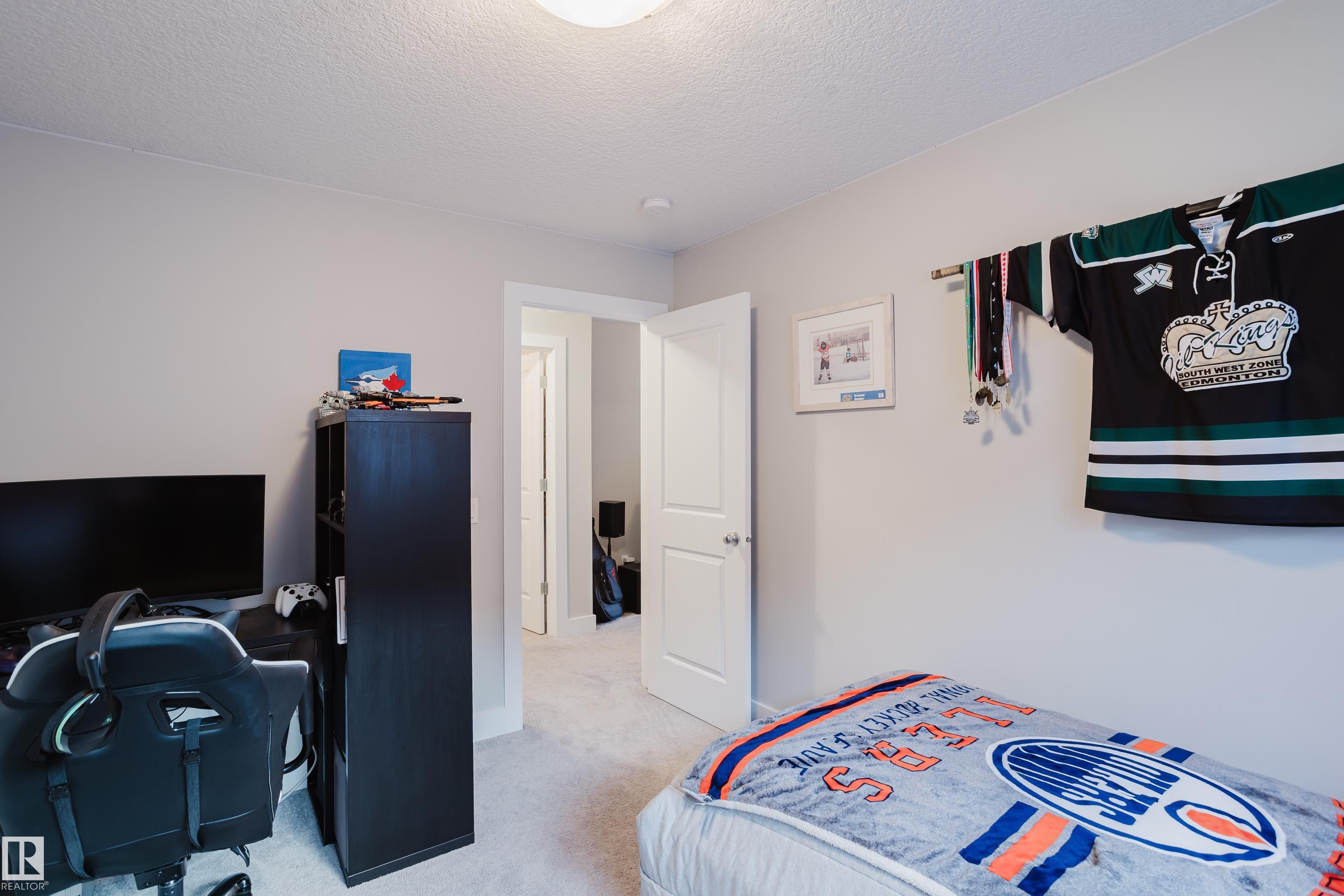 Photo 37 at 15820 15 Avenue SW, Glenridding Heights, Edmonton