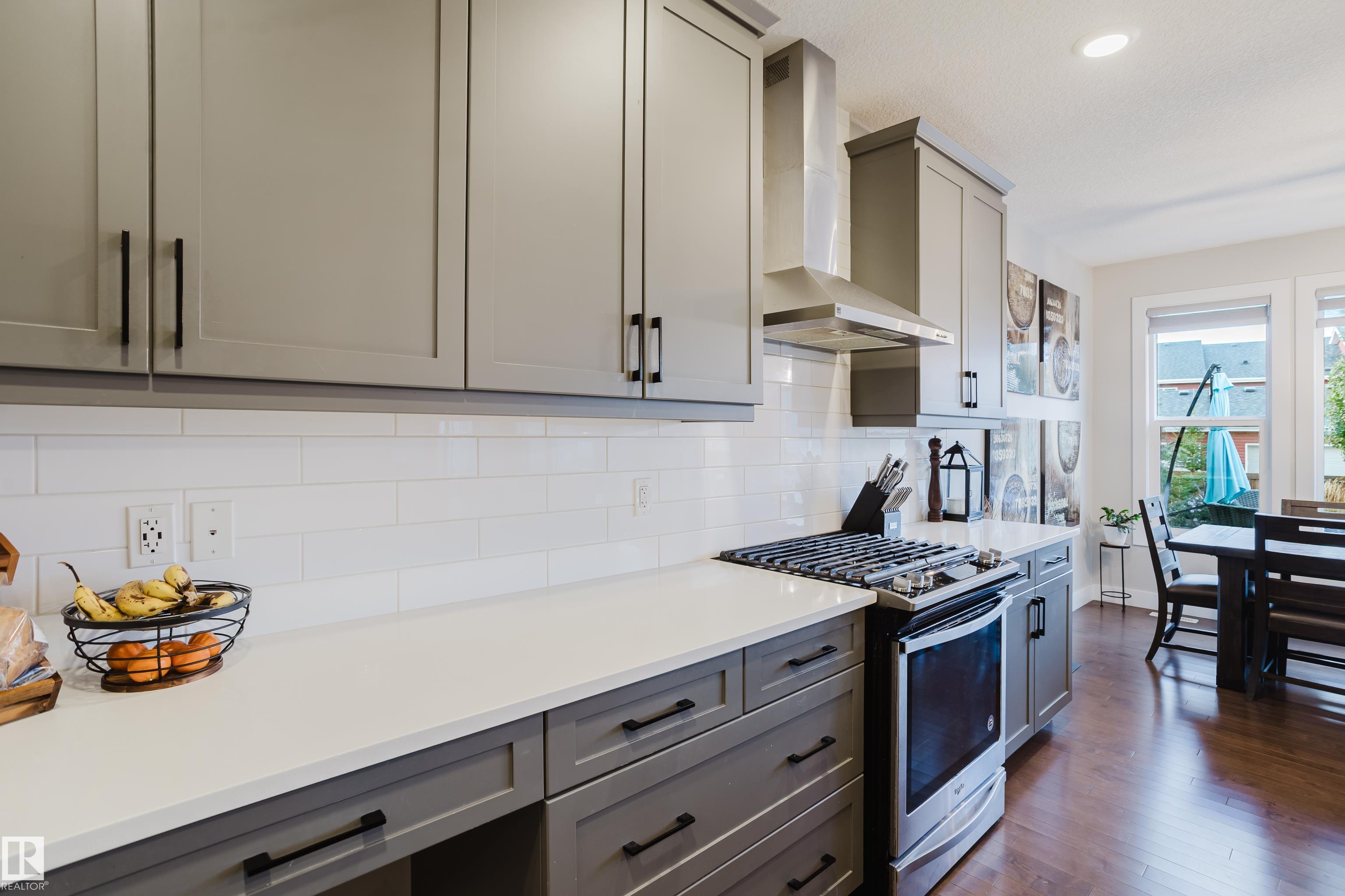 Photo 8 at 15820 15 Avenue SW, Glenridding Heights, Edmonton