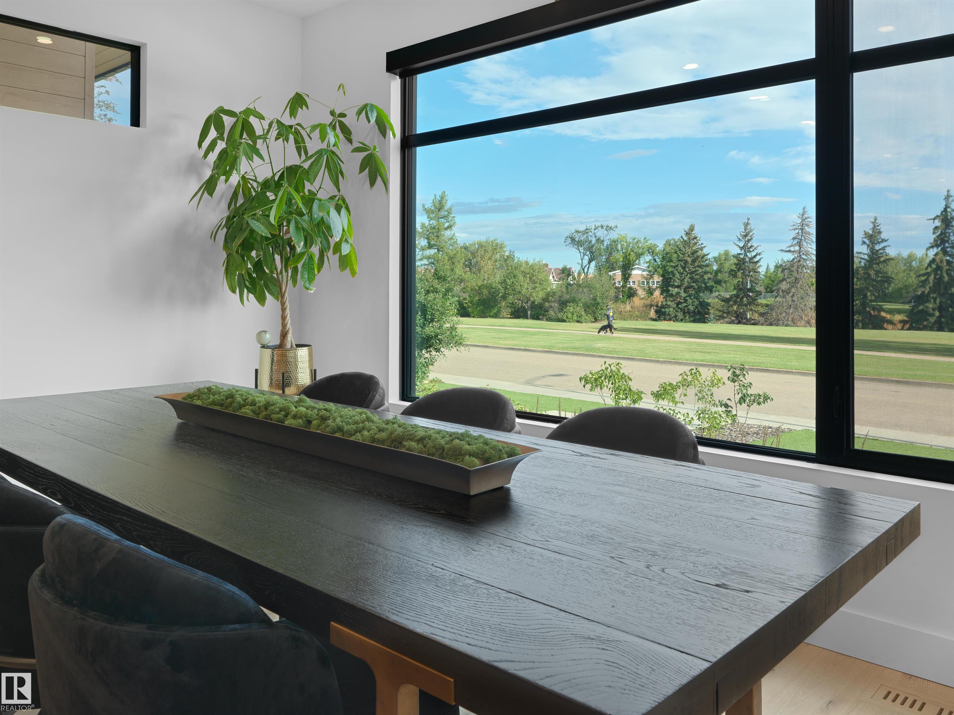 Photo 15 at 8707 Strathearn Crescent NW, Strathearn, Edmonton