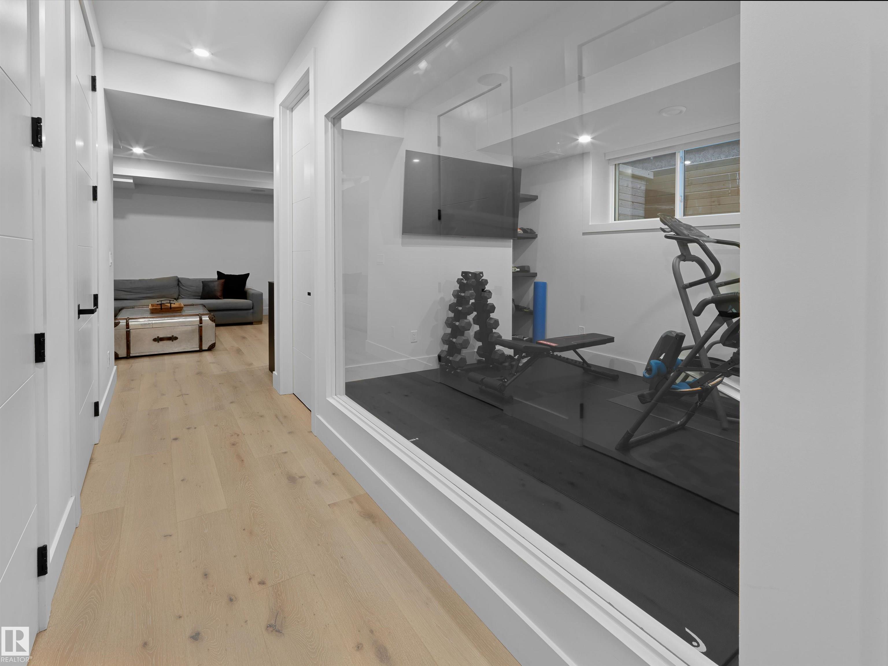 Photo 36 at 8707 Strathearn Crescent NW, Strathearn, Edmonton