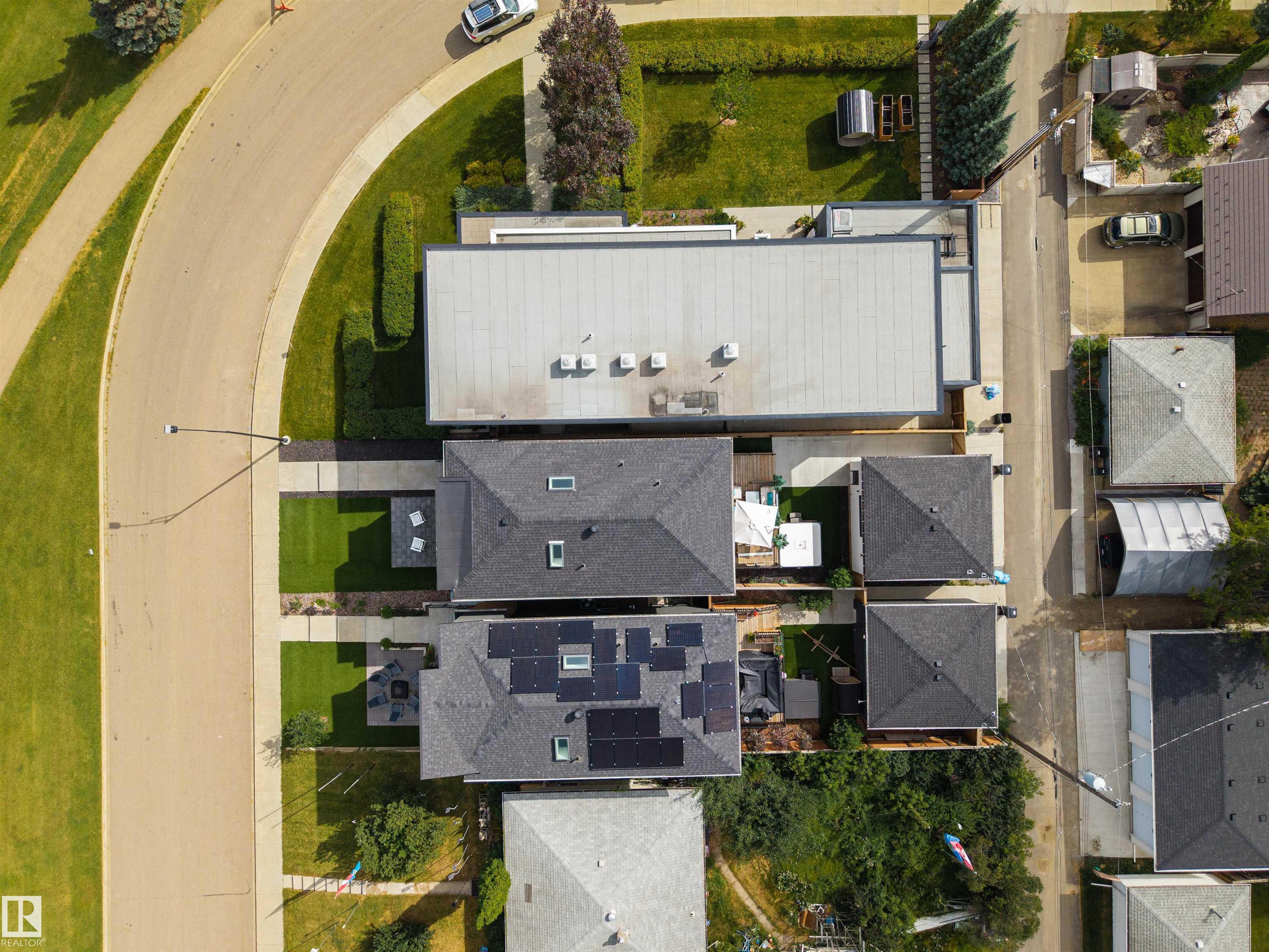 Photo 56 at 8707 Strathearn Crescent NW, Strathearn, Edmonton
