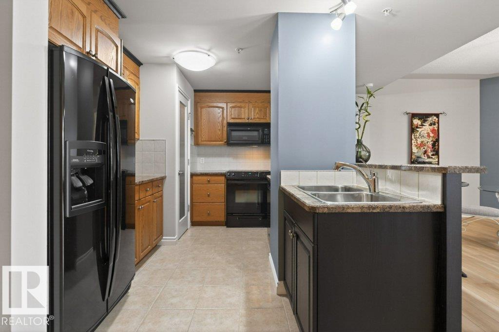 408 - 9020 Jasper Avenue NW, Boyle Street, Edmonton
