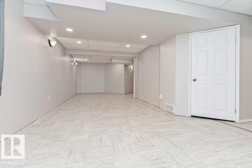 Photo 37 at 1259 Joyce Crescent NW, Jackson Heights, Edmonton