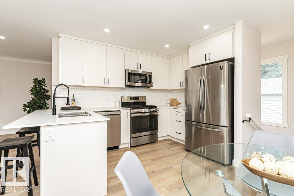 Photo 14 at 10624 40 Street NW, Gold Bar, Edmonton