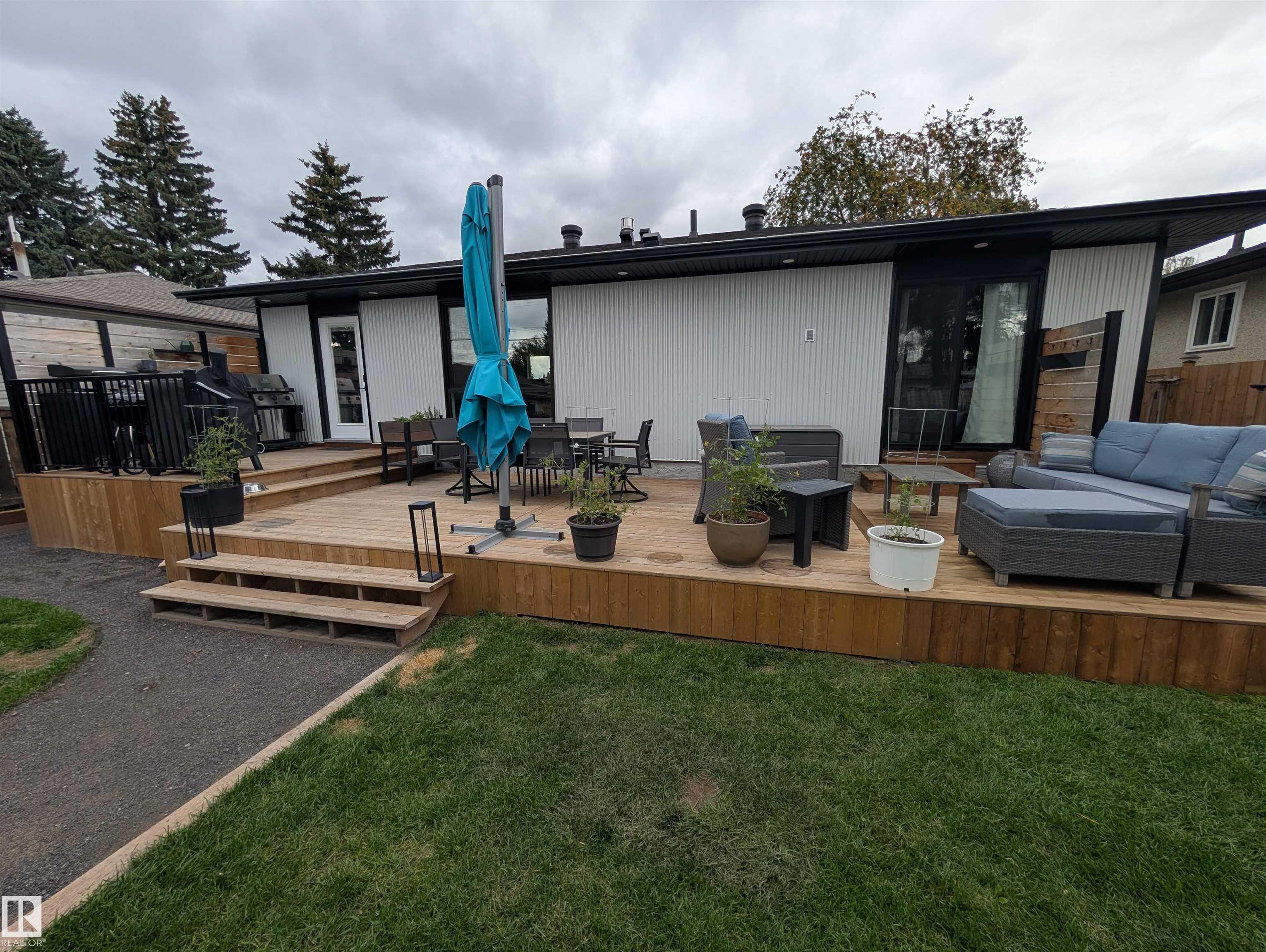 6115 95 Avenue NW, Ottewell, Edmonton