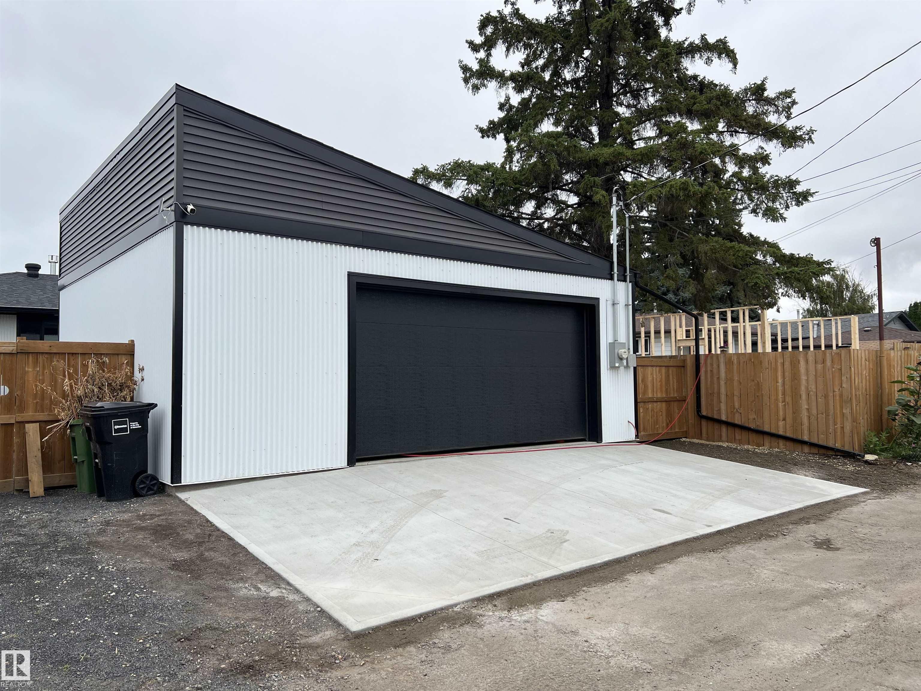 6115 95 Avenue NW, Ottewell, Edmonton