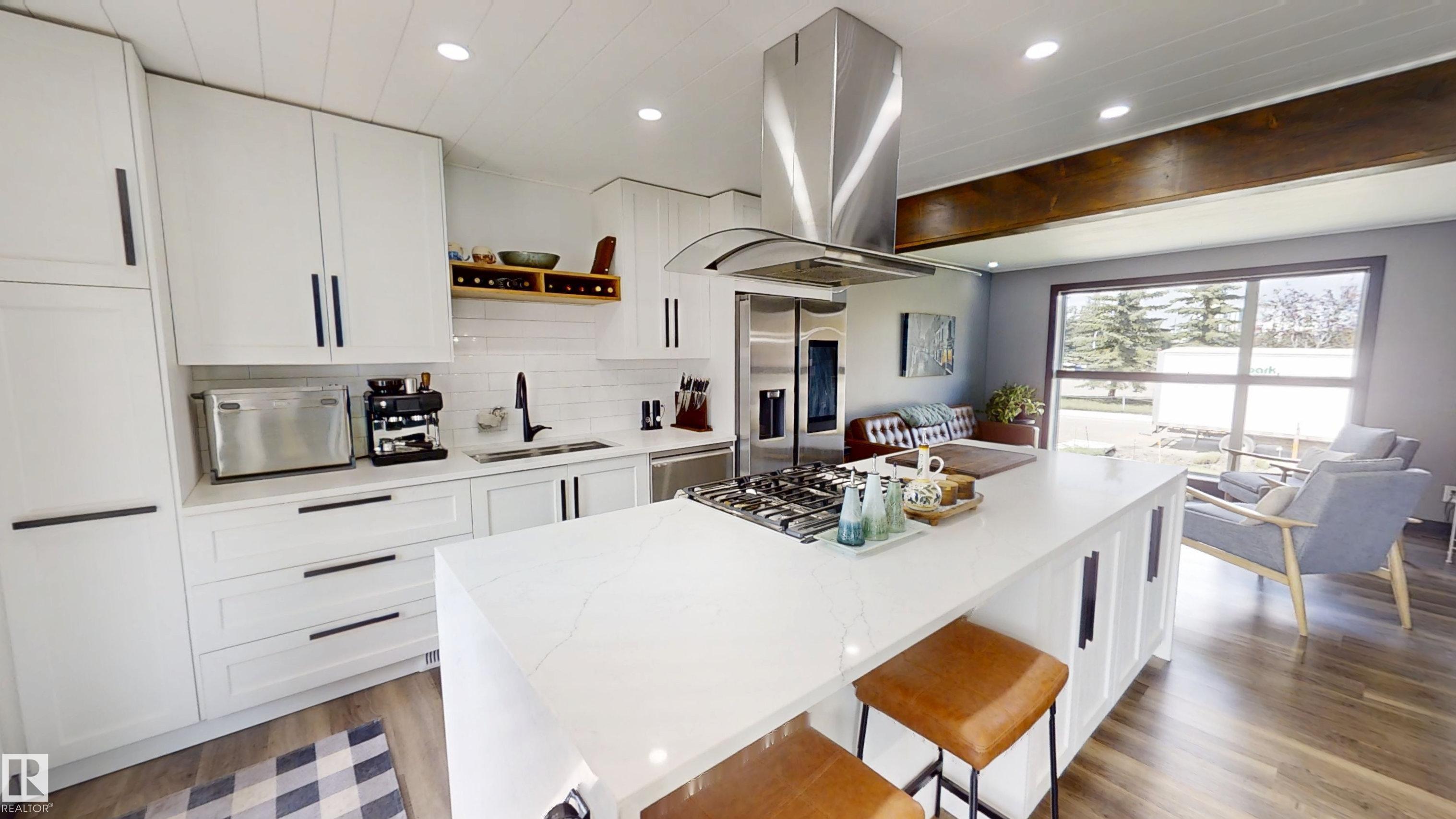 Photo 6 at 6115 95 Avenue NW, Ottewell, Edmonton