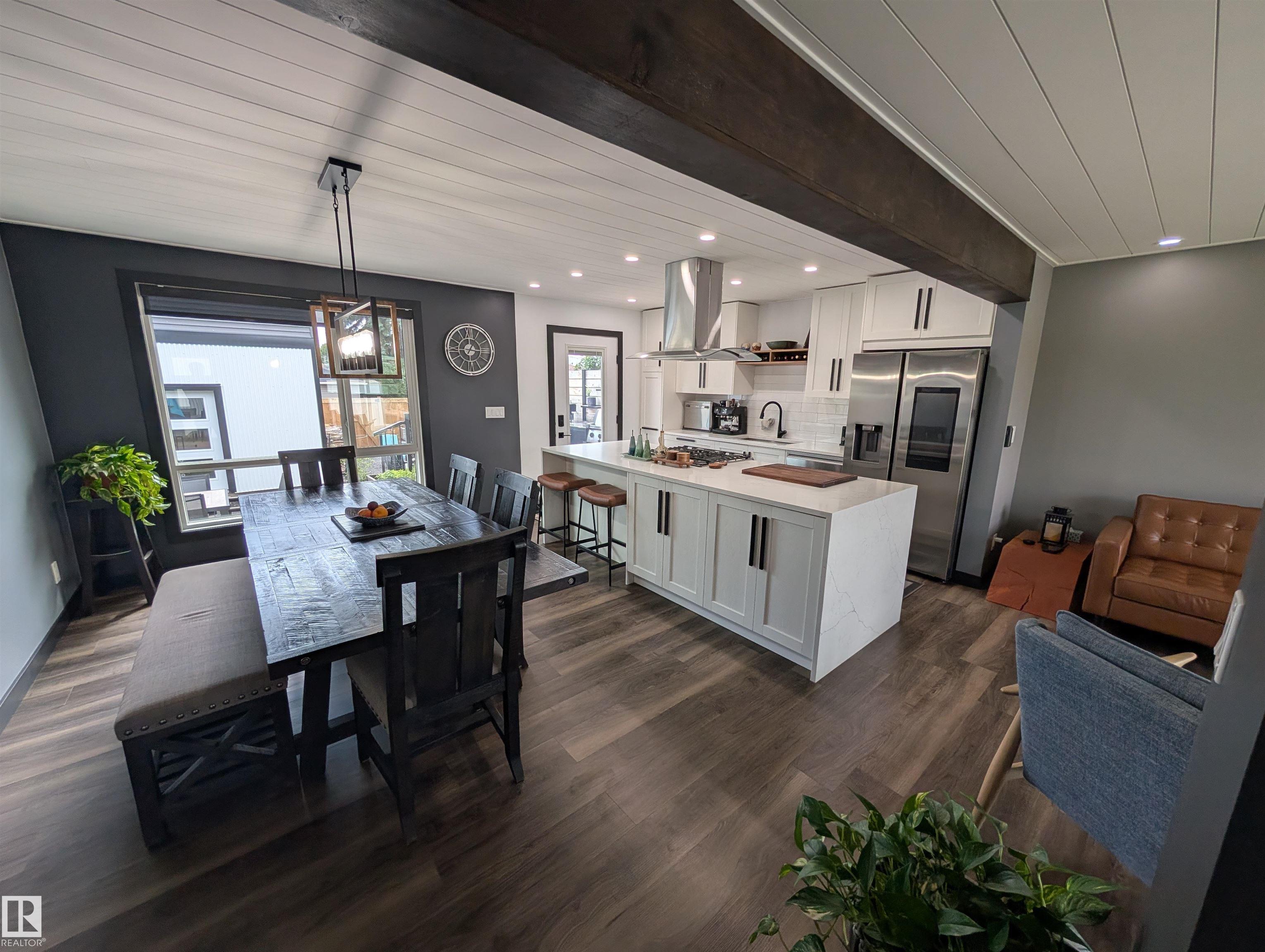 Photo 8 at 6115 95 Avenue NW, Ottewell, Edmonton