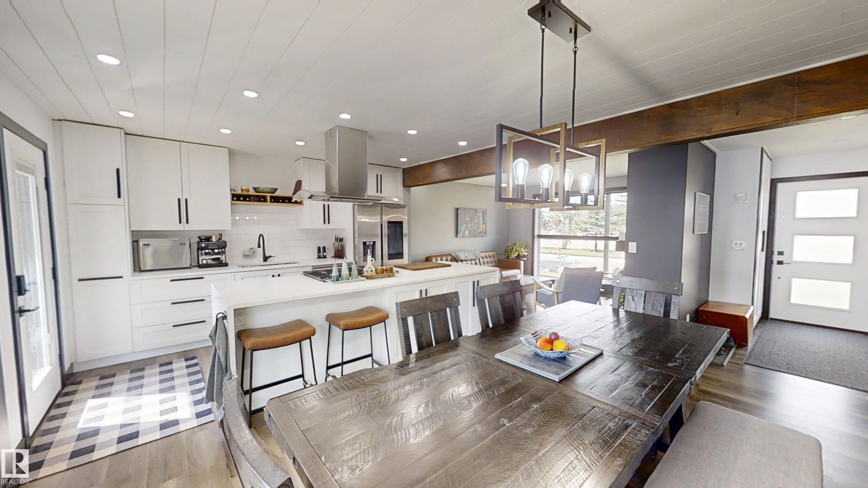 Photo 9 at 6115 95 Avenue NW, Ottewell, Edmonton