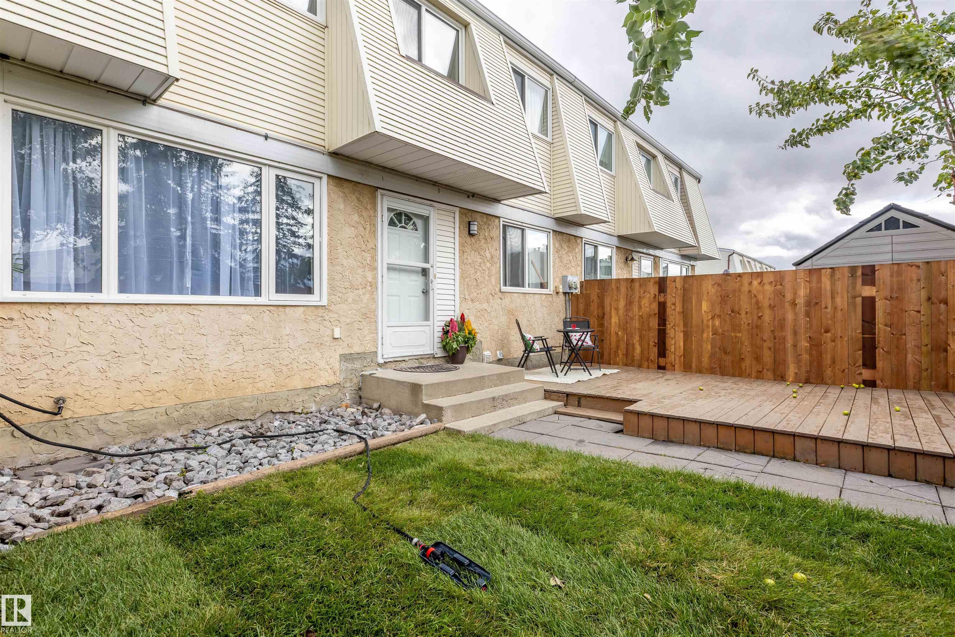 Photo 4 at 44 - 650 Grandin Drive, Morinville