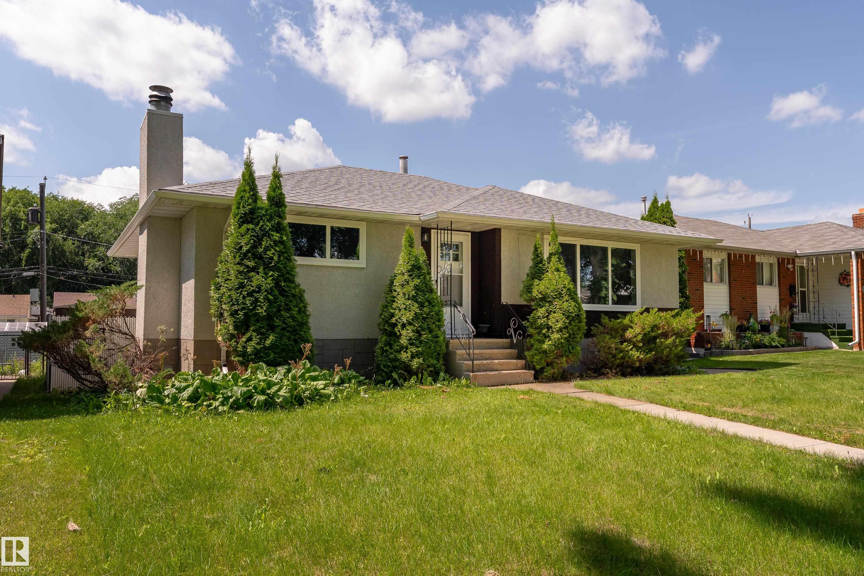 12224 55 Street NW, Newton, Edmonton