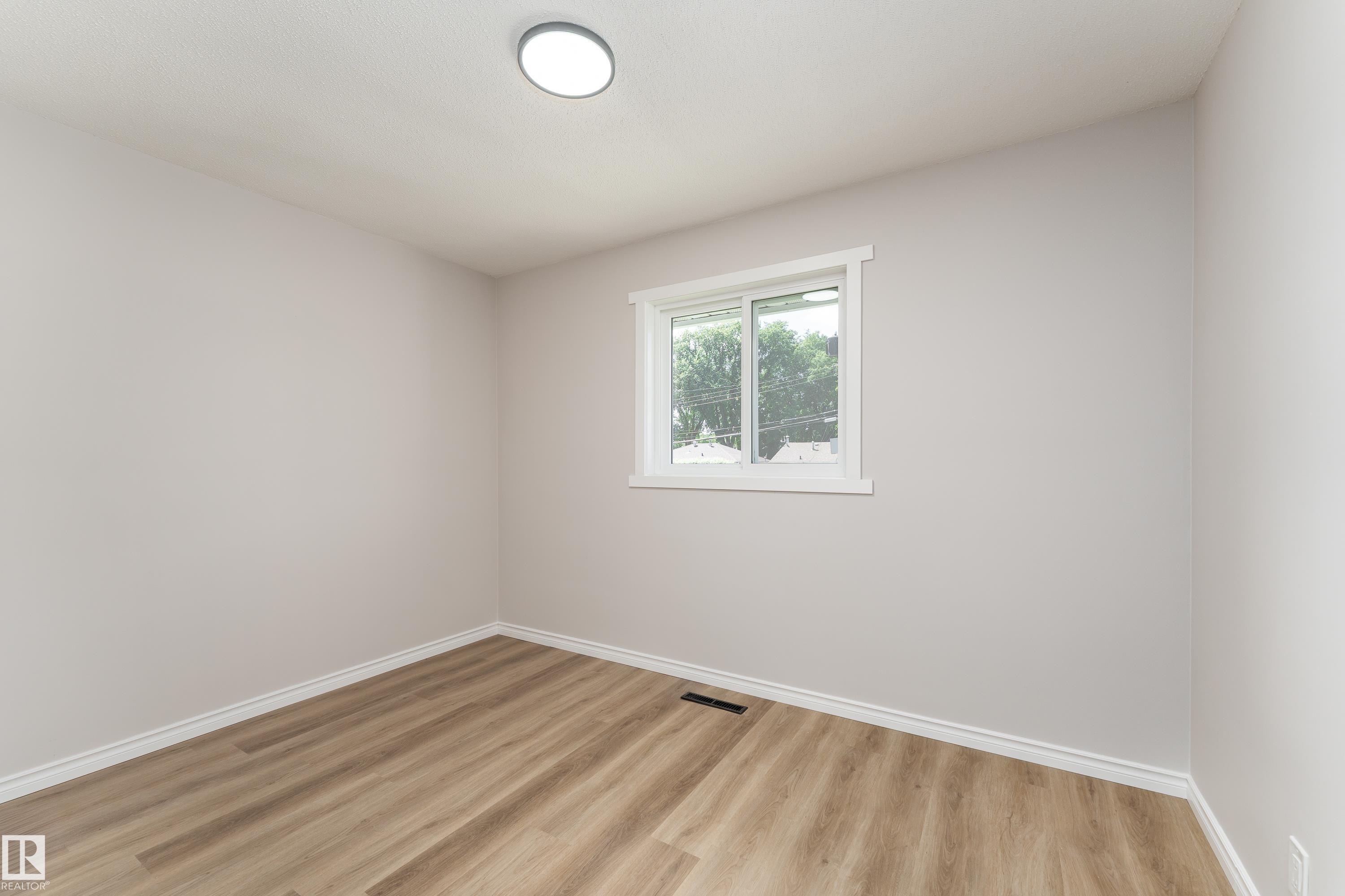 Photo 16 at 12224 55 Street NW, Newton, Edmonton