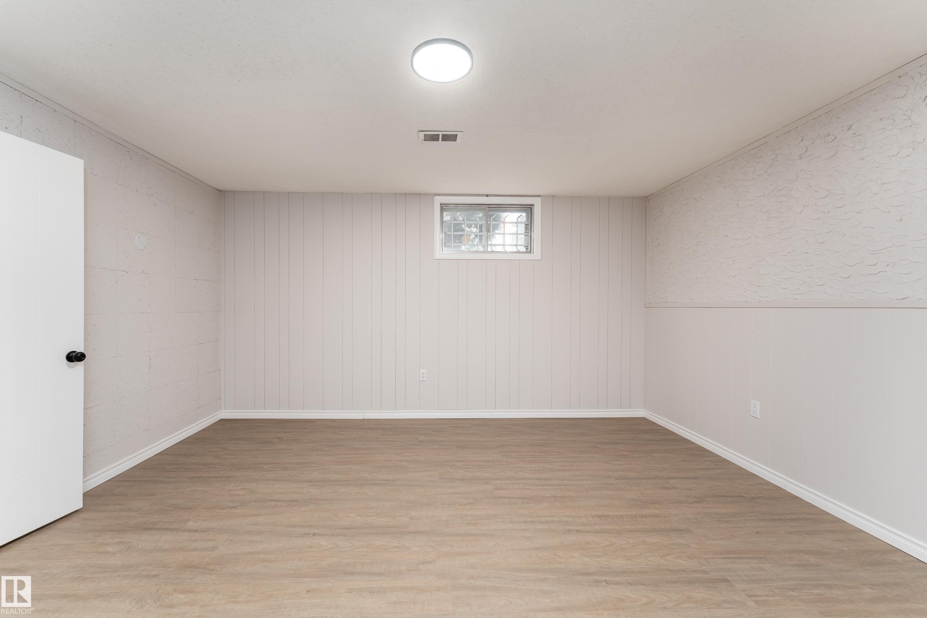 Photo 27 at 12224 55 Street NW, Newton, Edmonton