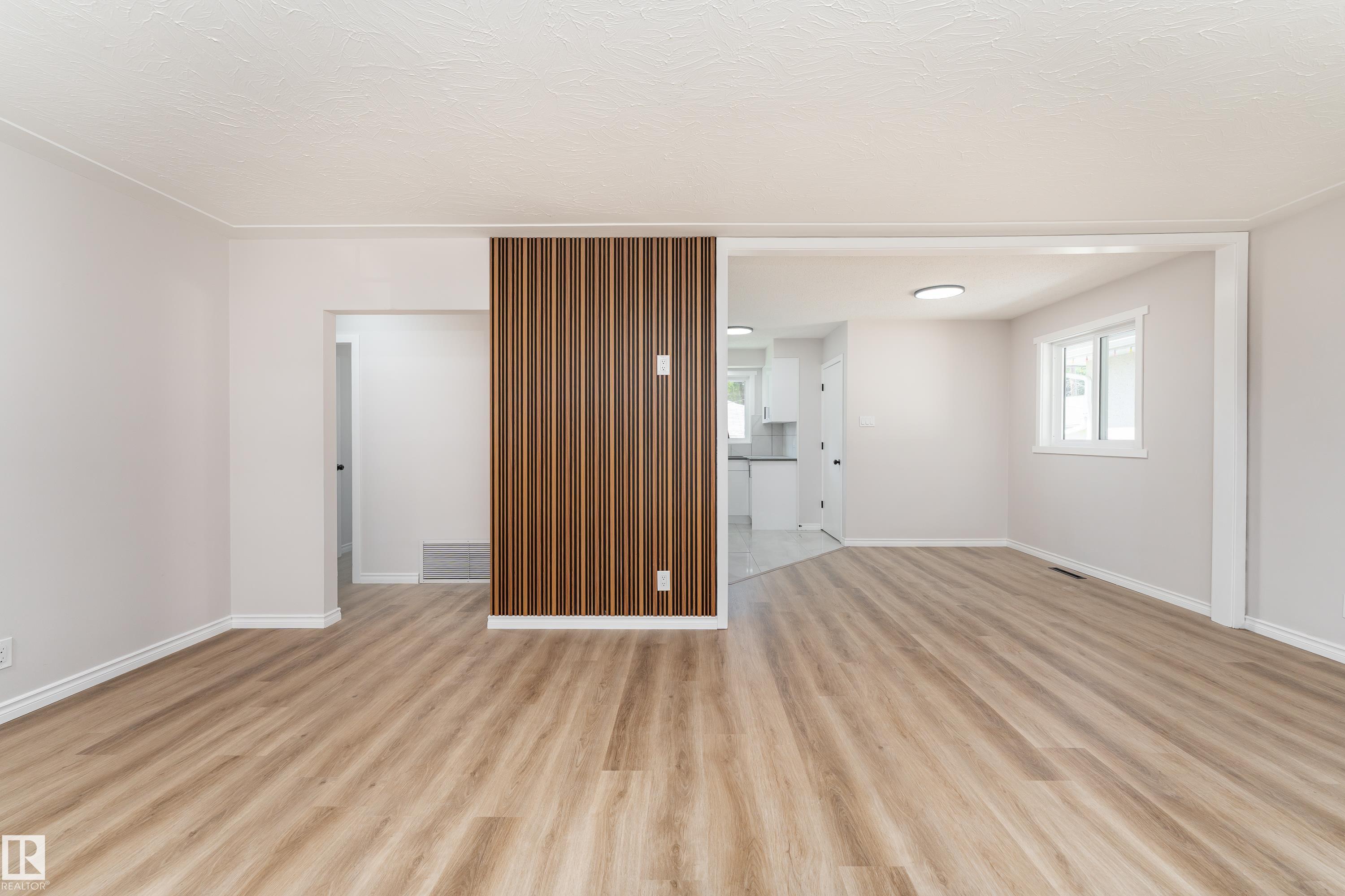 Photo 8 at 12224 55 Street NW, Newton, Edmonton