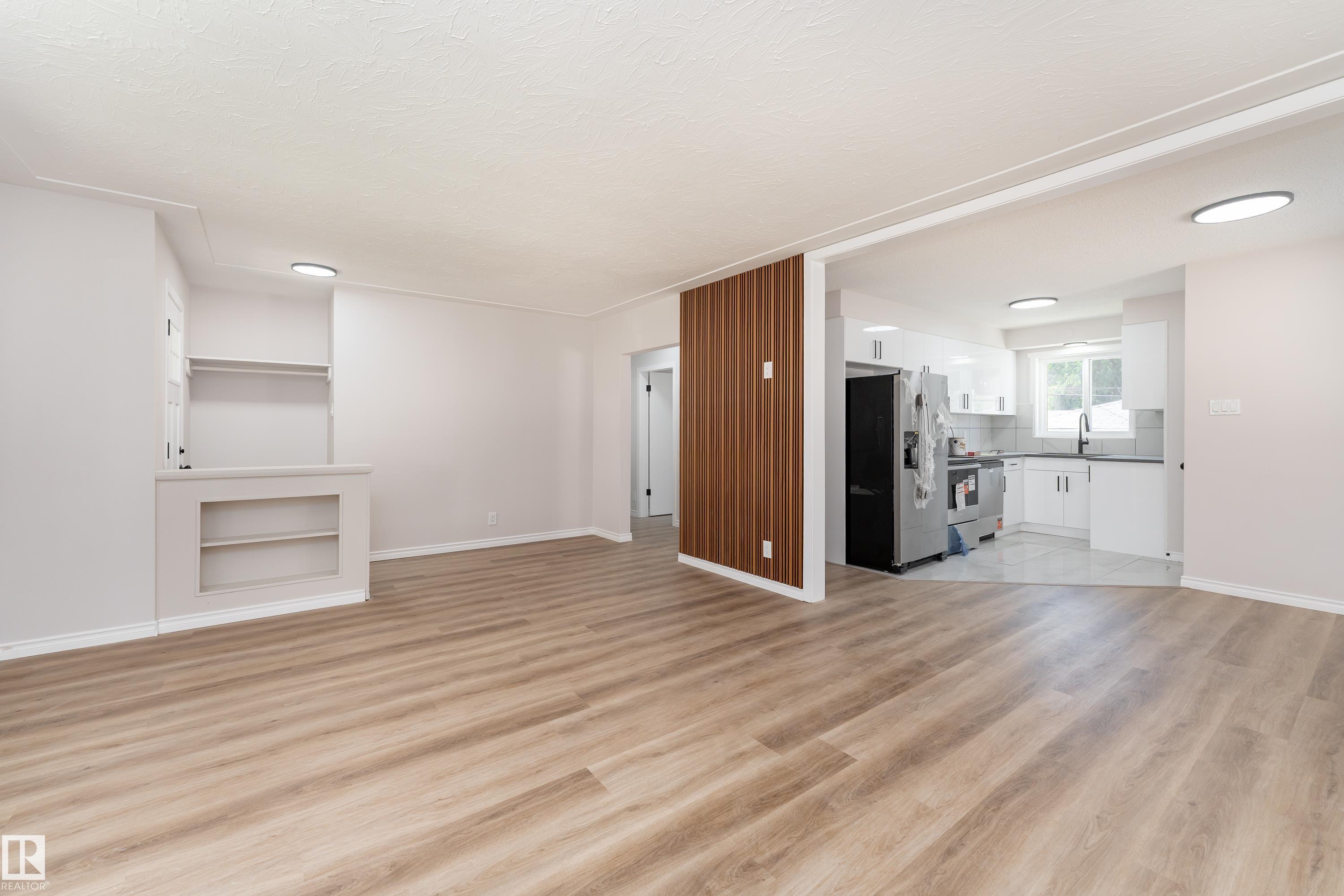 Photo 9 at 12224 55 Street NW, Newton, Edmonton
