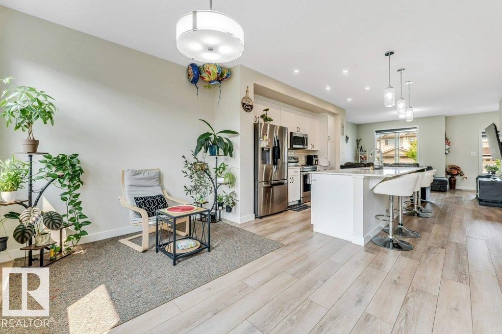 Photo 11 at 5315 22 Avenue SW, Walker, Edmonton