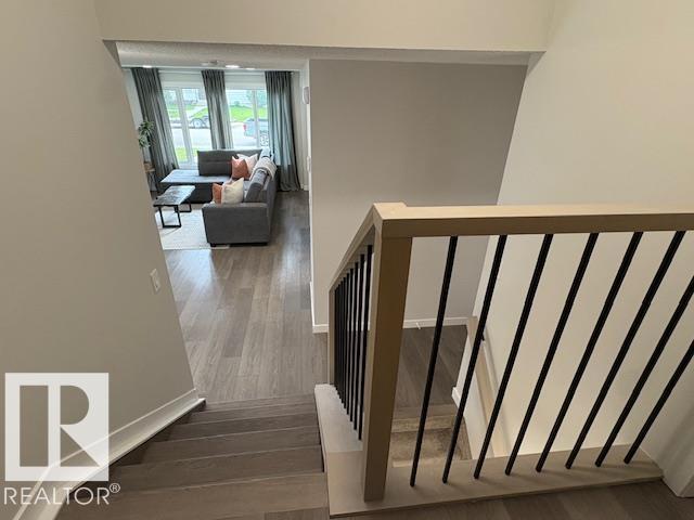 Photo 17 at 9520 150 Avenue NW, Evansdale, Edmonton