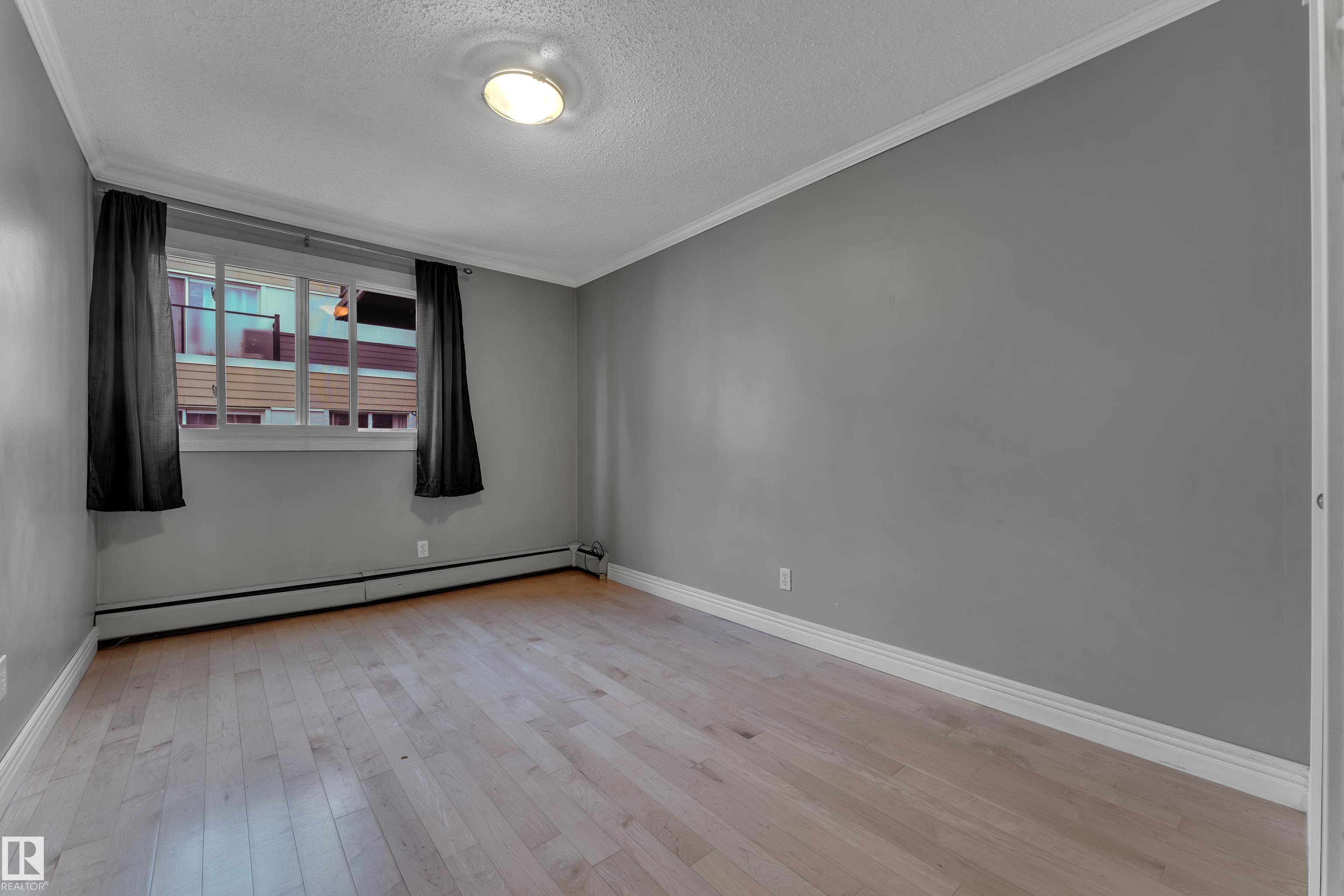 Photo 19 at 304 - 10165 113 Street NW, Wîhkwêntôwin, Edmonton