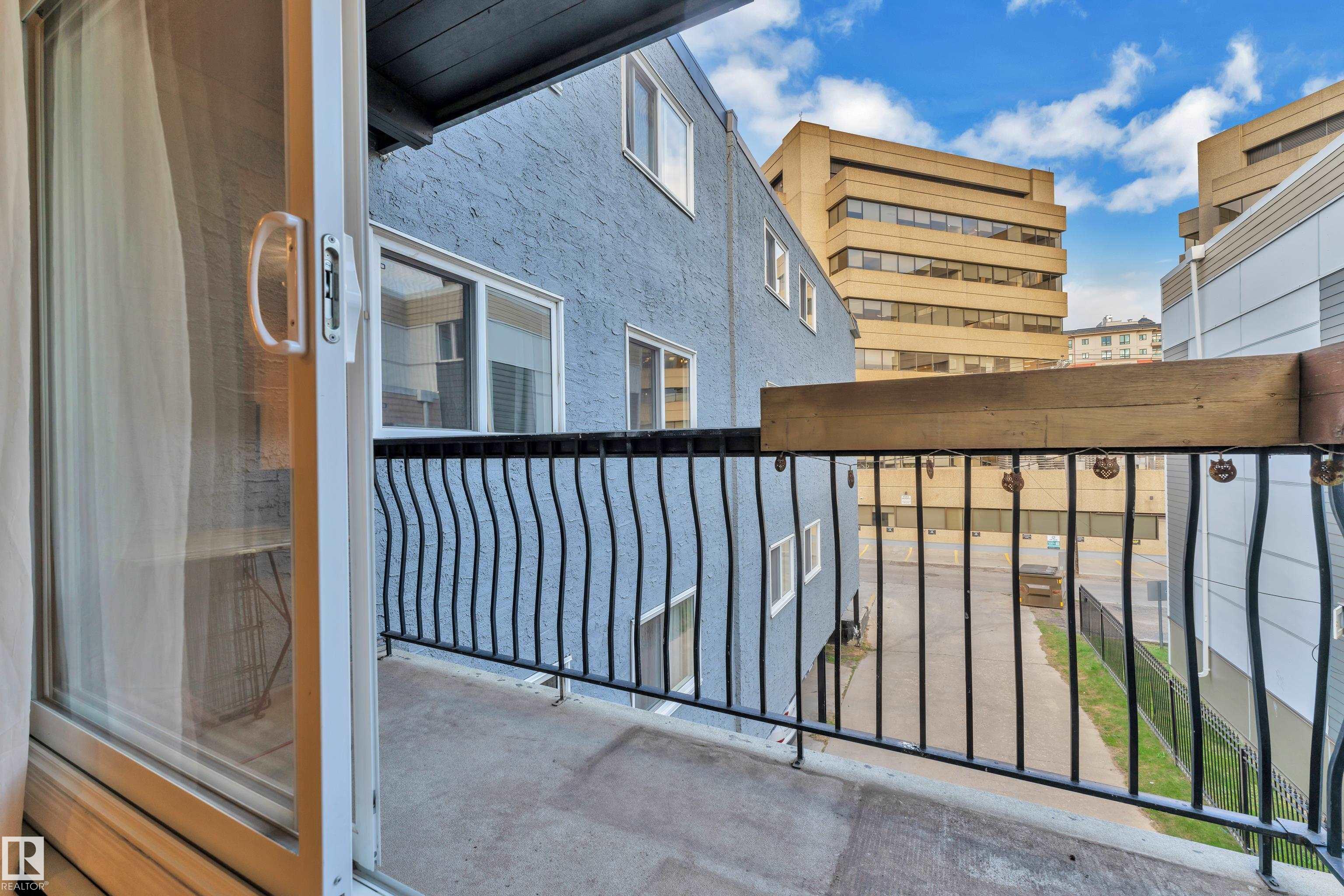 Photo 24 at 304 - 10165 113 Street NW, Wîhkwêntôwin, Edmonton