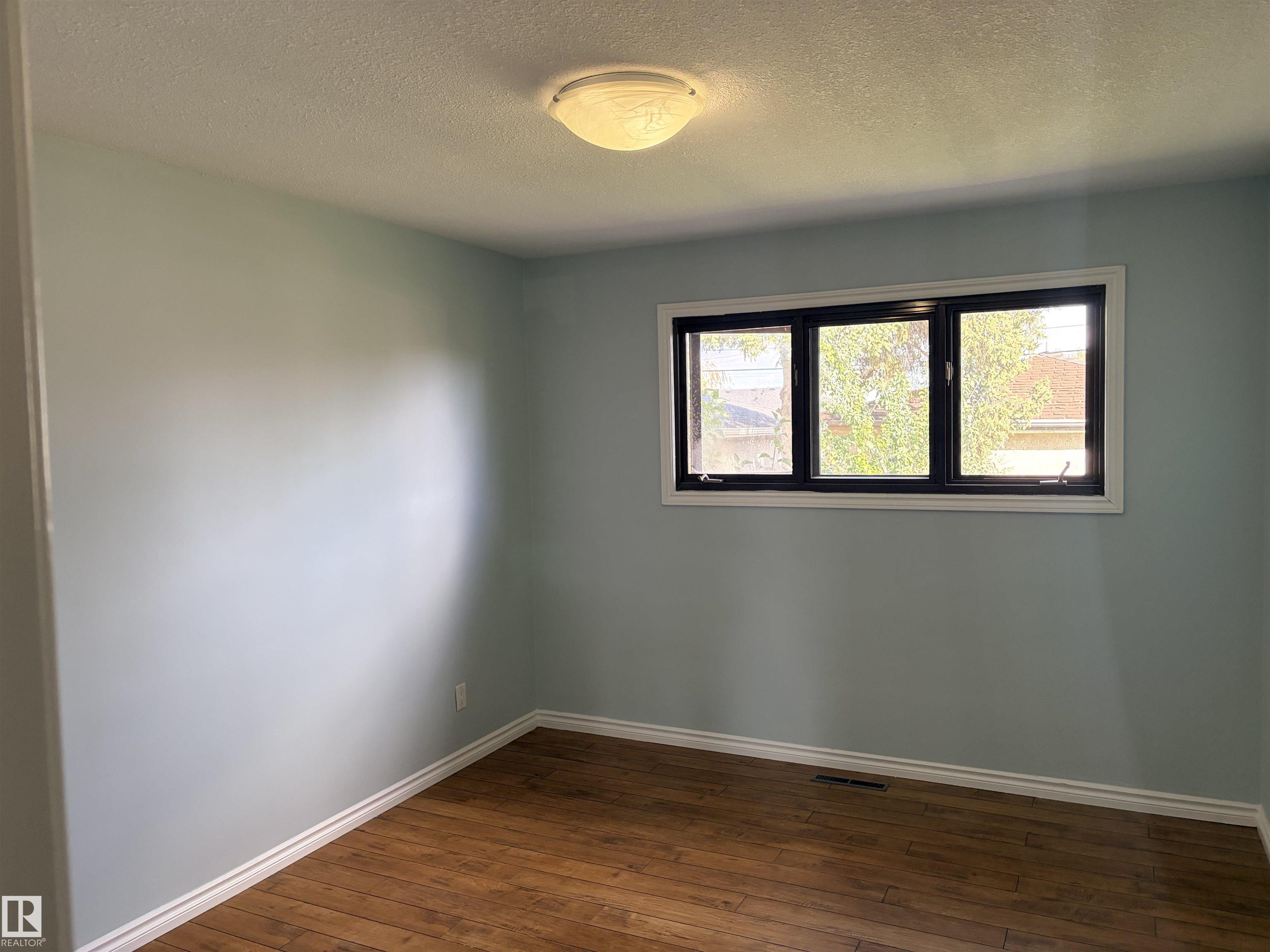 Photo 26 at 13219 107 Street NW, Rosslyn, Edmonton