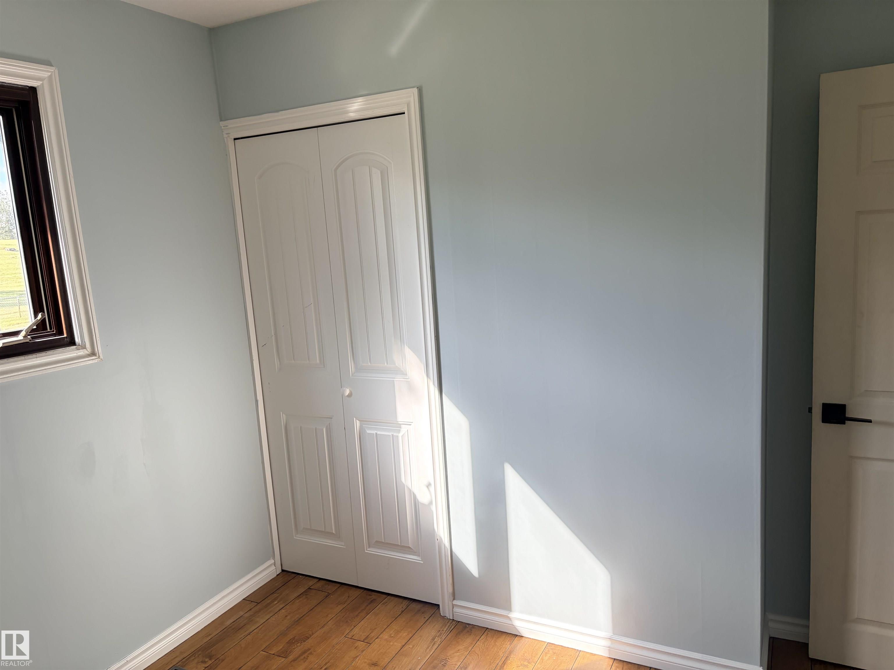 Photo 28 at 13219 107 Street NW, Rosslyn, Edmonton