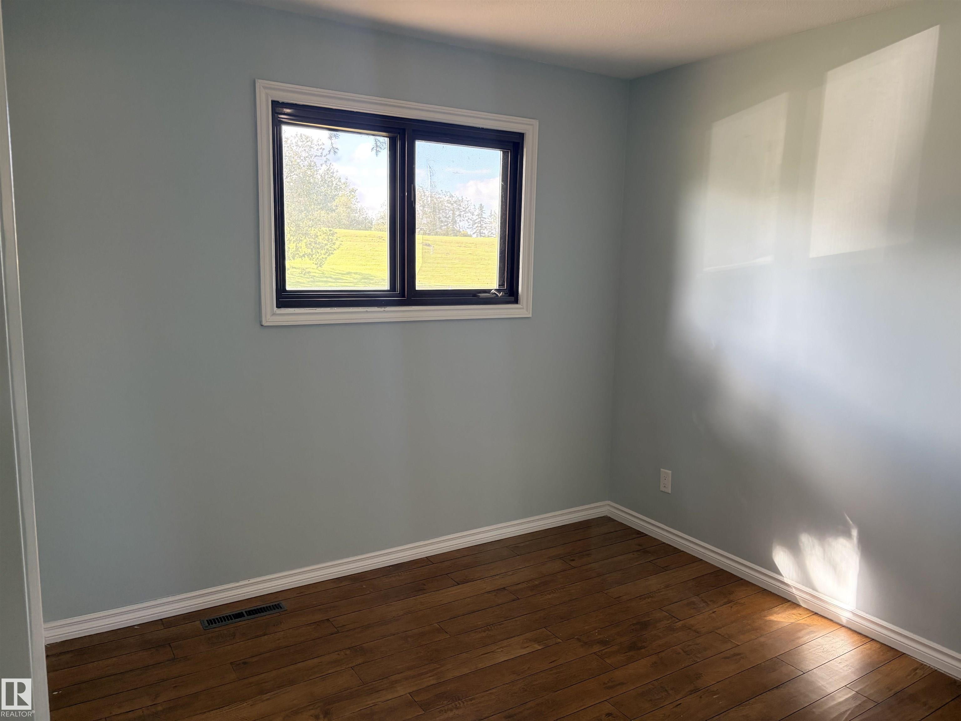 Photo 29 at 13219 107 Street NW, Rosslyn, Edmonton